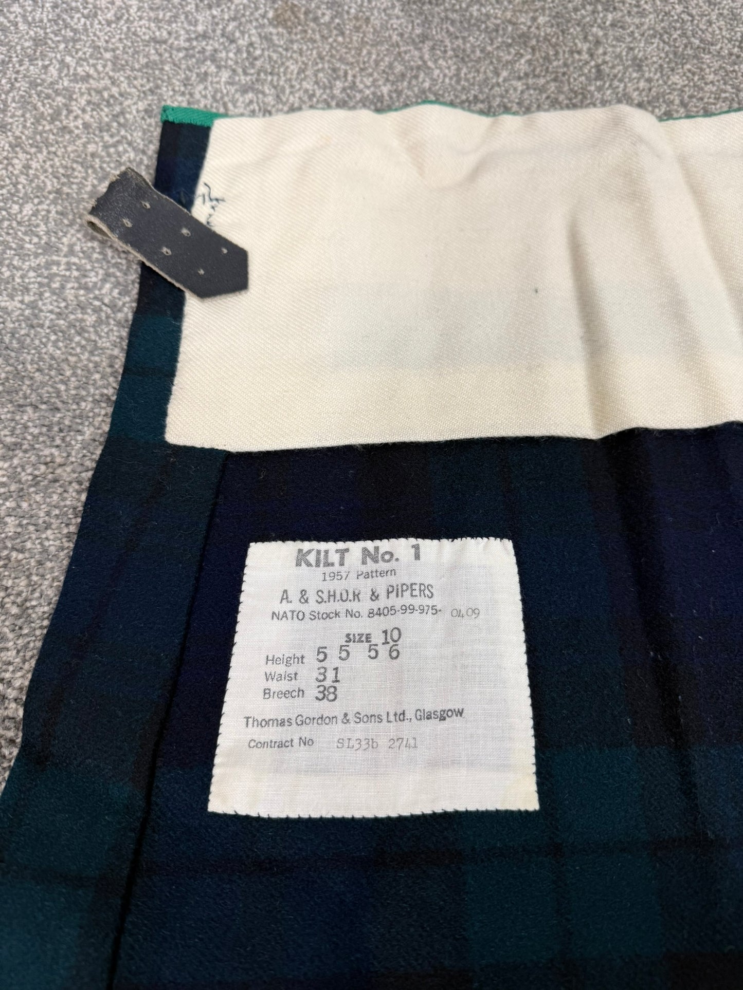 Vintage Scottish Military Black Watch Tartan Wool Kilt Thomas Gordon & Sons Kilt No 1