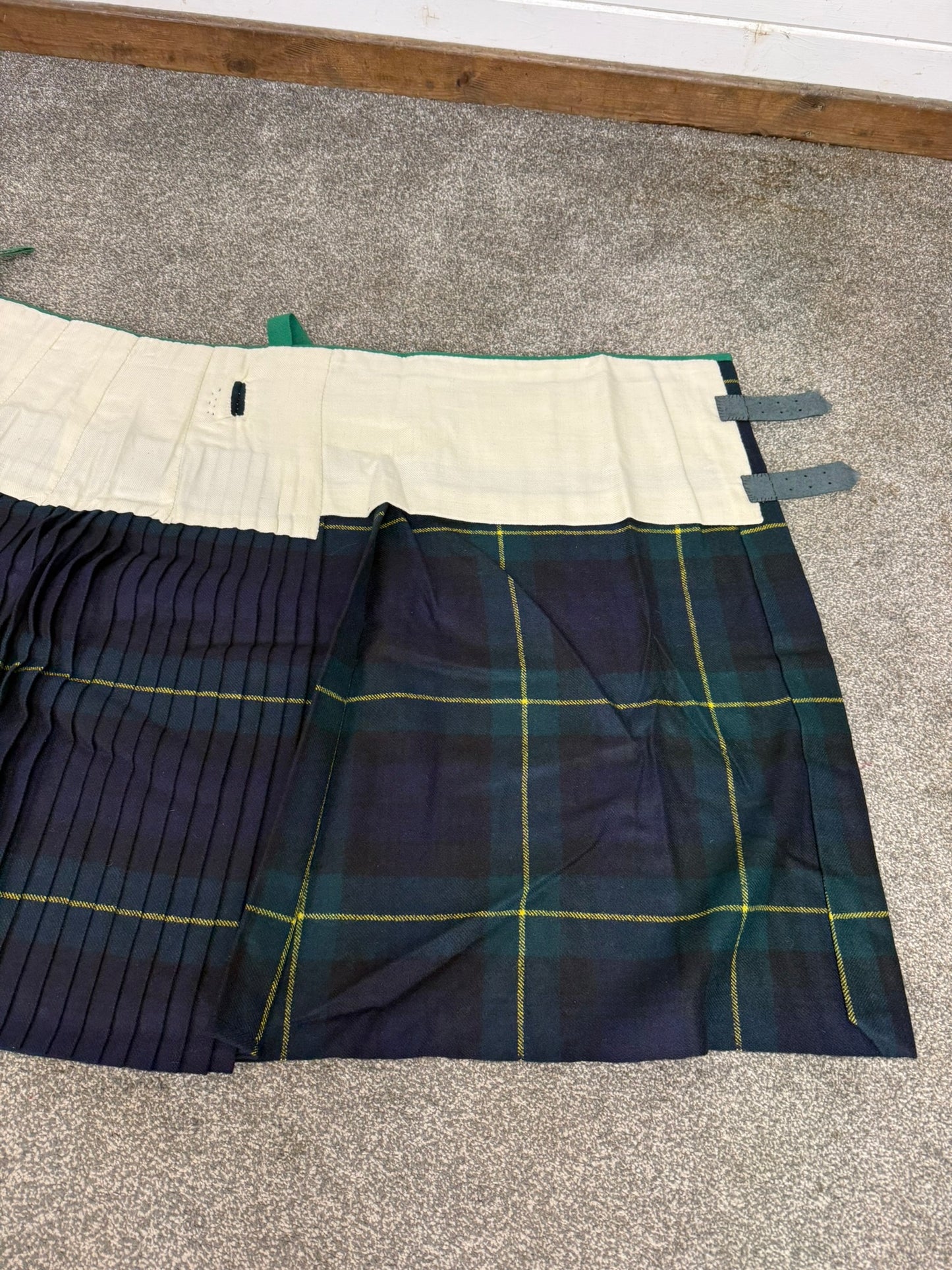 Unissued Vintage Army No3 Gordon Highlanders Kilt Military Pure Wool Tartan