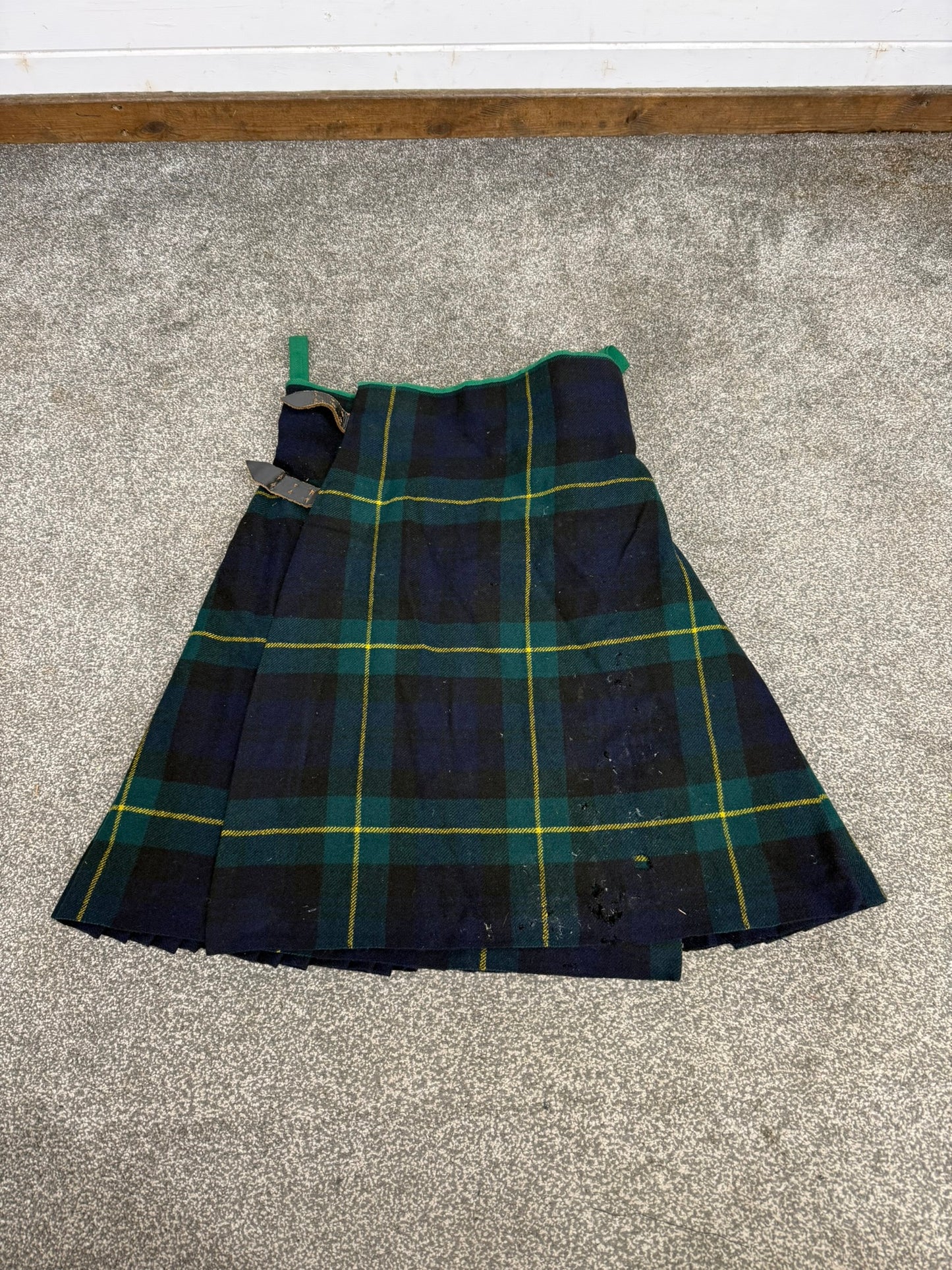 Vintage British Army No3 Gordon Highlanders Kilt Military Pure Wool Tartan - Damaged