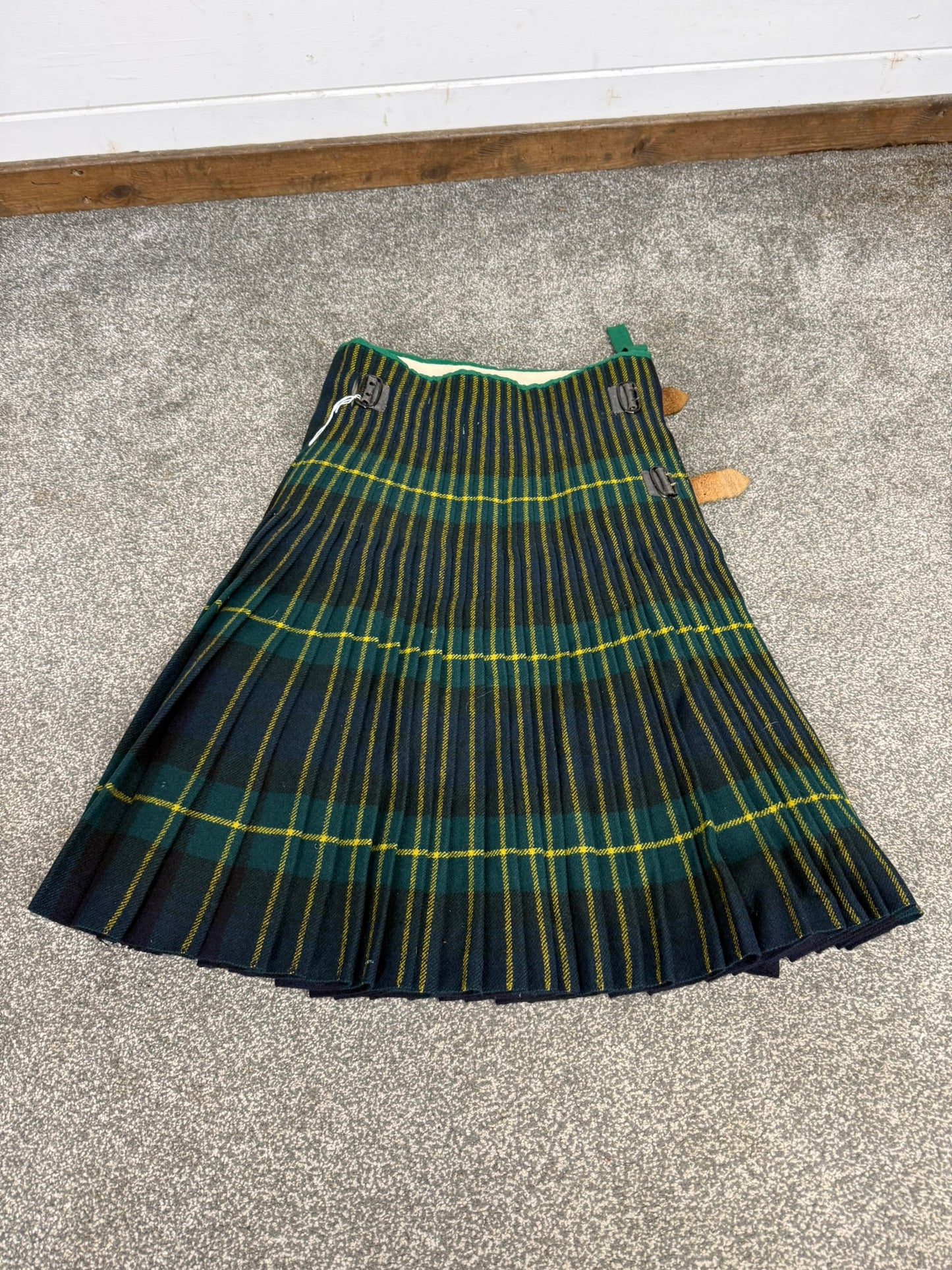 Vintage British Army No3 Gordon Highlanders Kilt Military Pure Wool Tartan - Damaged