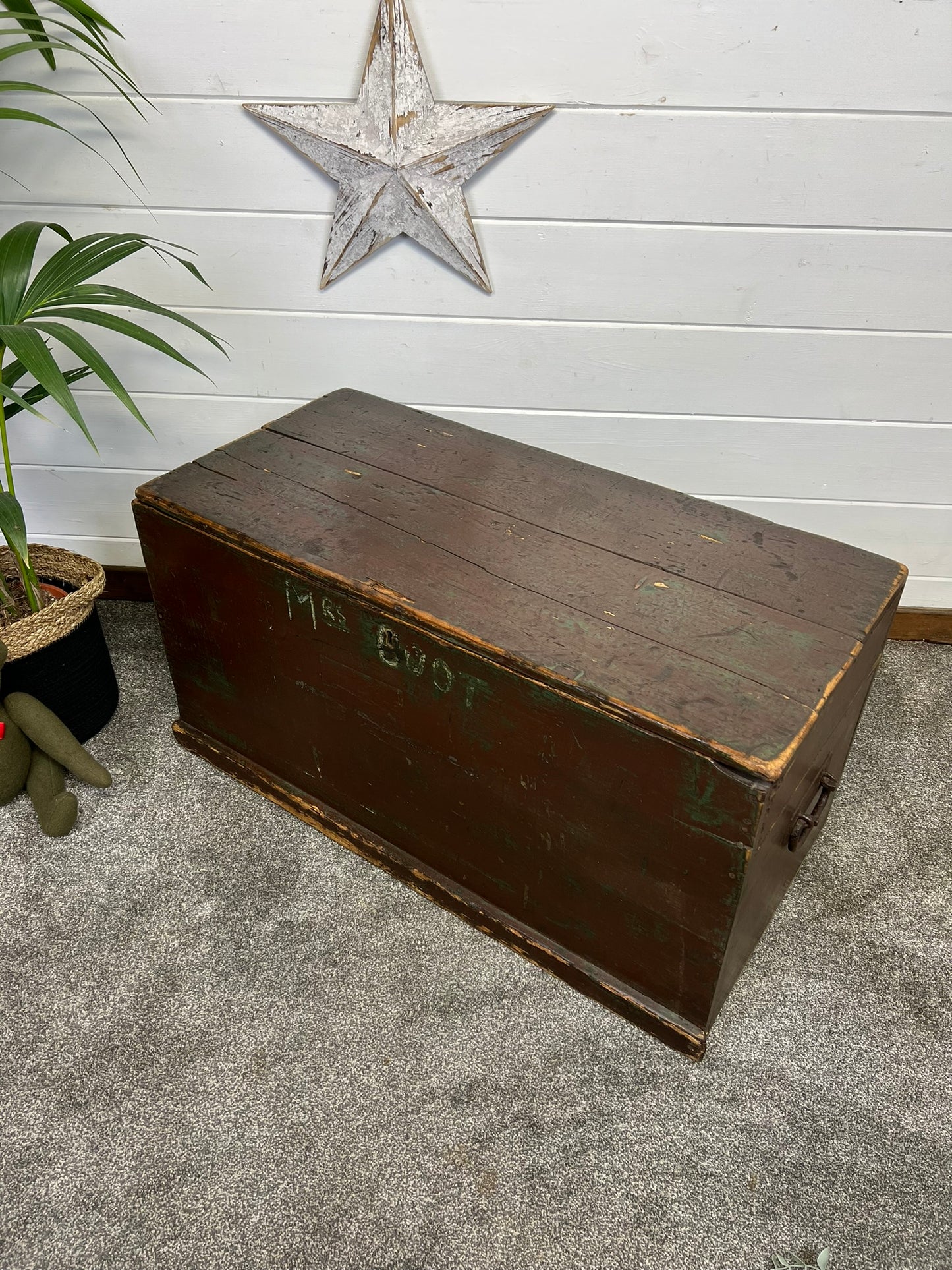 Rustic Wooden Chest Trunk Reclaimed Blanket Box Vintage Farmhouse Coffee Table Ottoman