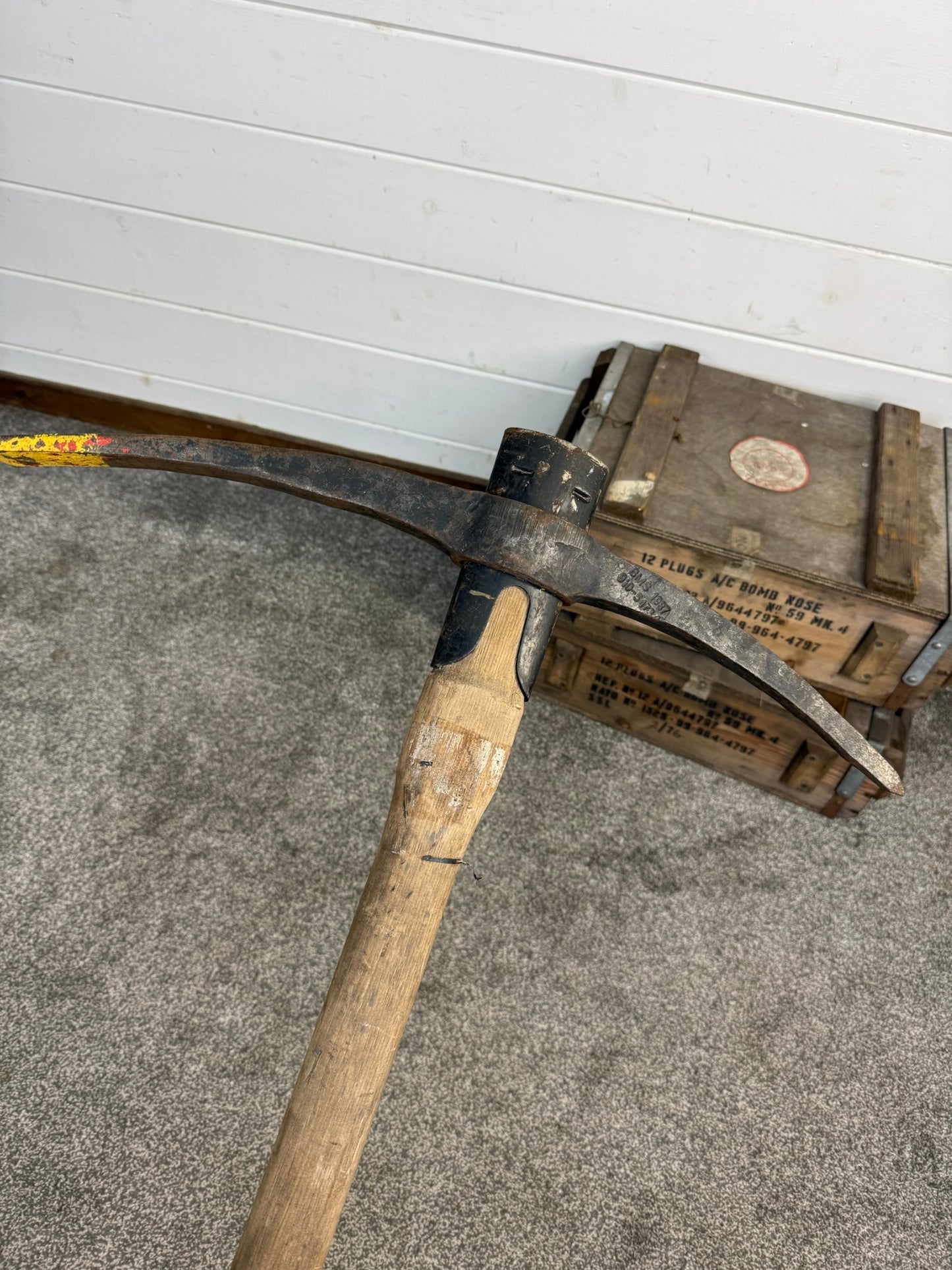 Ex Army Military Pick Axe 3ft Pioneer Pickaxe Tool British Army Dated 1987