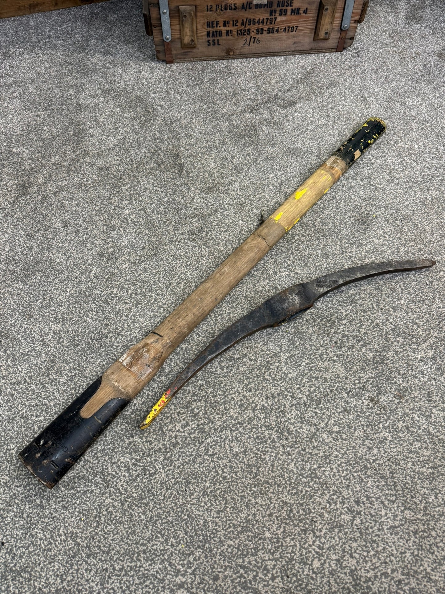 Ex Army Military Pick Axe 3ft Pioneer Pickaxe Tool British Army Dated 1987