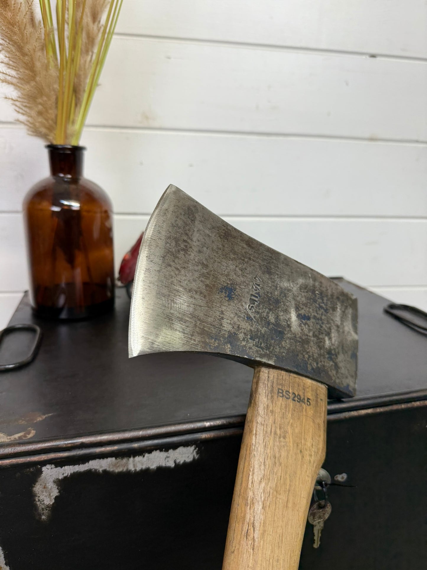Vintage 4.5lbs Long Handle Felling Axe Ex Military Army Hickory Handle