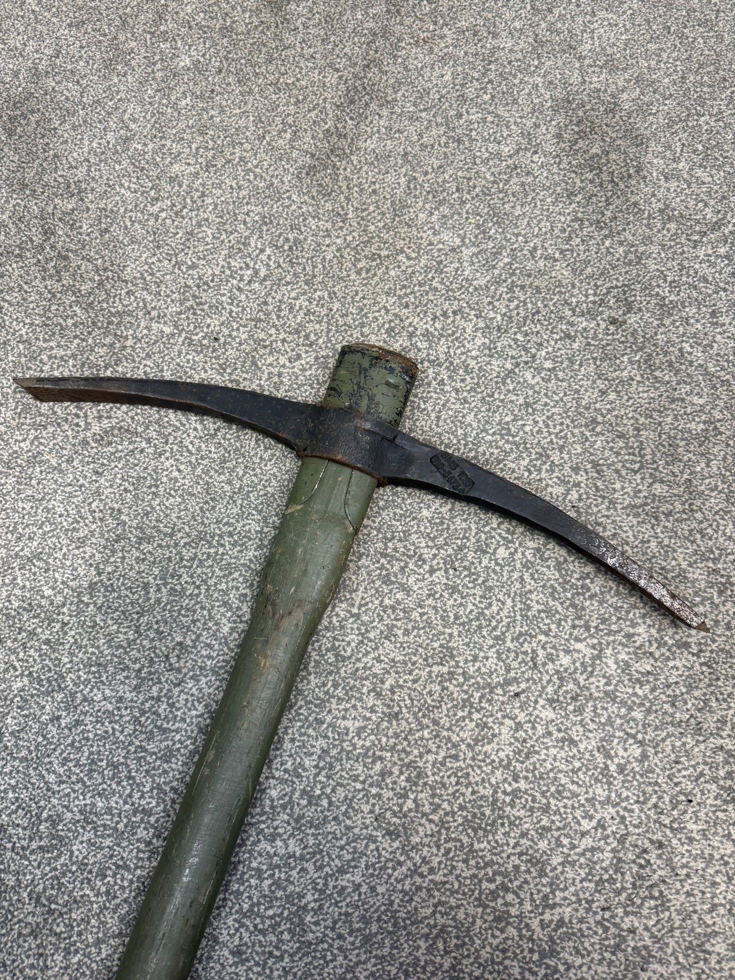 Ex Army Military Pick Axe 3ft Pioneer Tool British Army Dated 1987