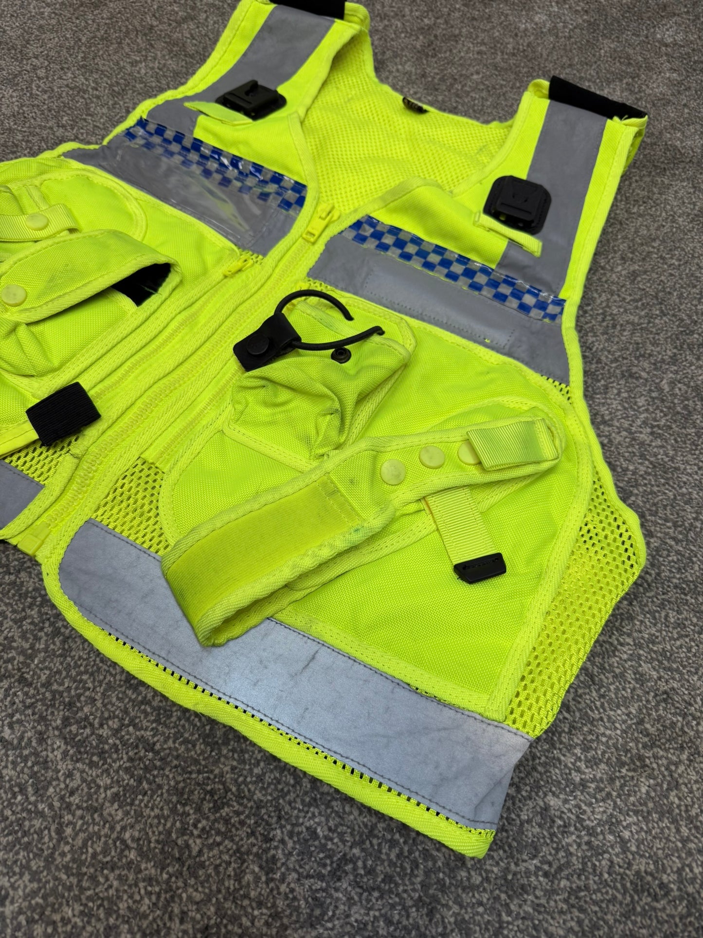 Ex Police Hi Vis Tac Vest Equipment Utility Vest LARGE Patrol Security