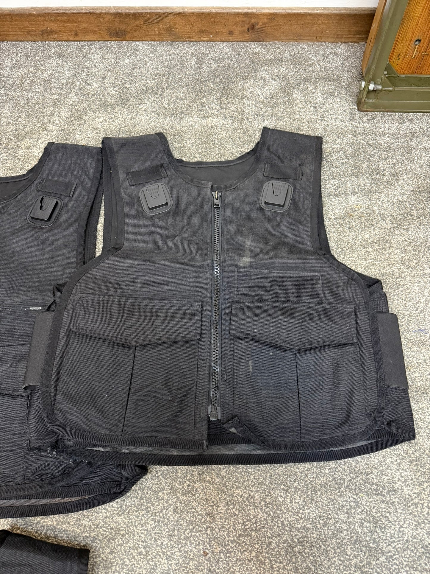 5x Ex Police Met Style Body Armour Covers Vest Job Lot Filming TV Prop Security
