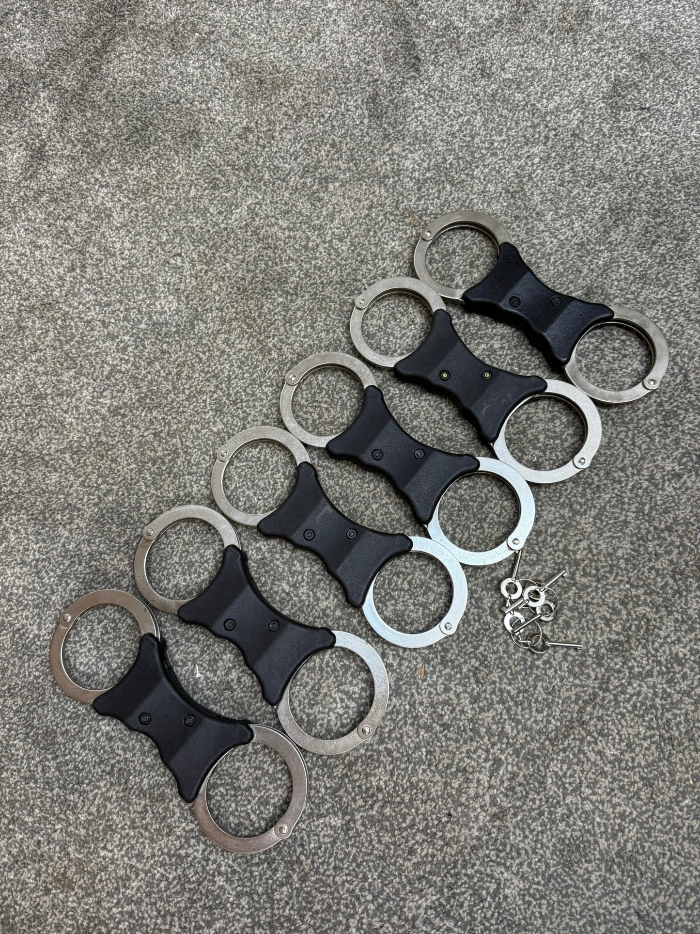 Ex Police Hiatt Rigid Handcuffs With Serial & Key Security Cuffs Displays Collectible
