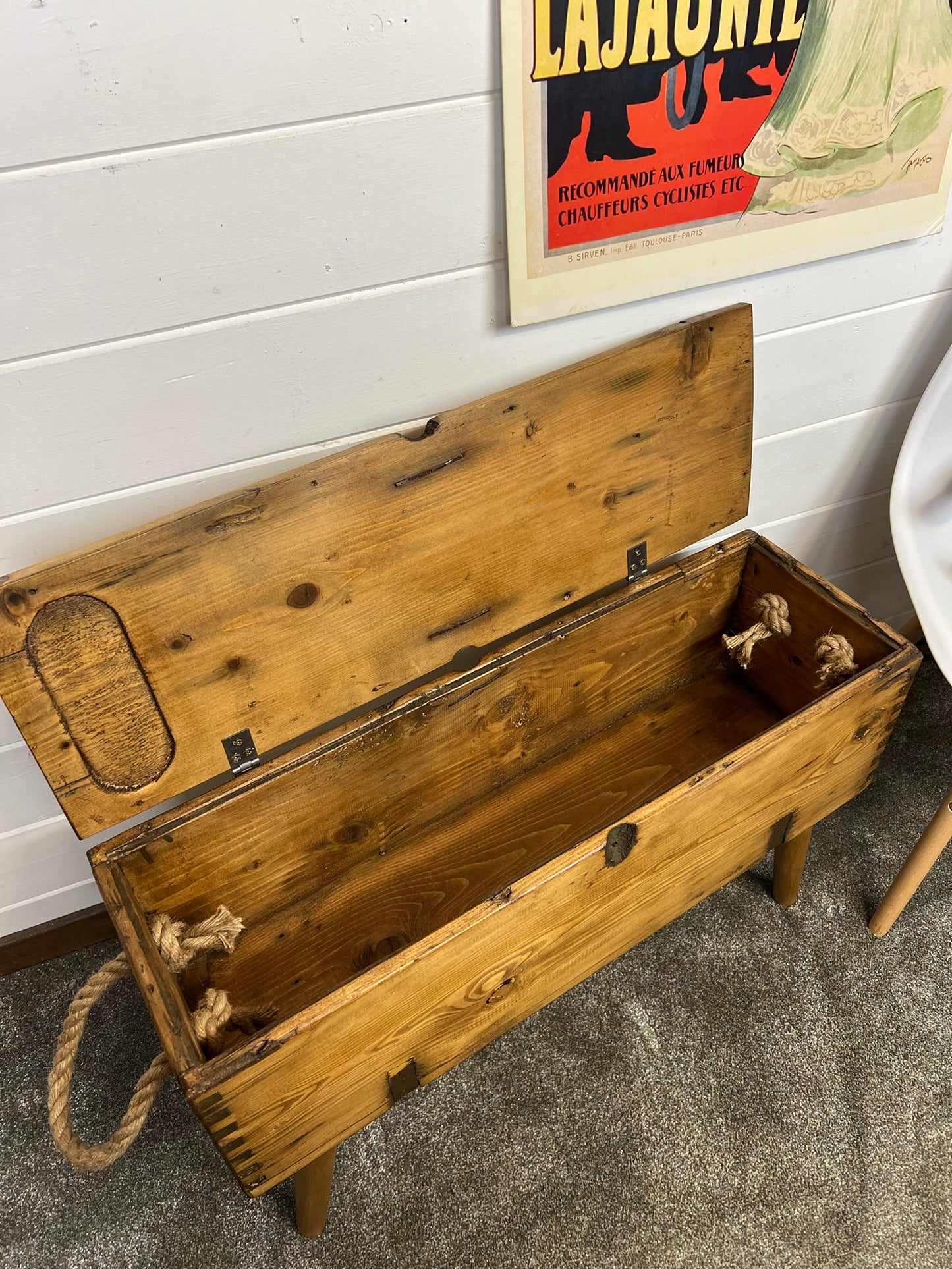 Vintage Rustic Wooden Box Side Table Storage Reclaimed Chest Farmhouse Coffee Table