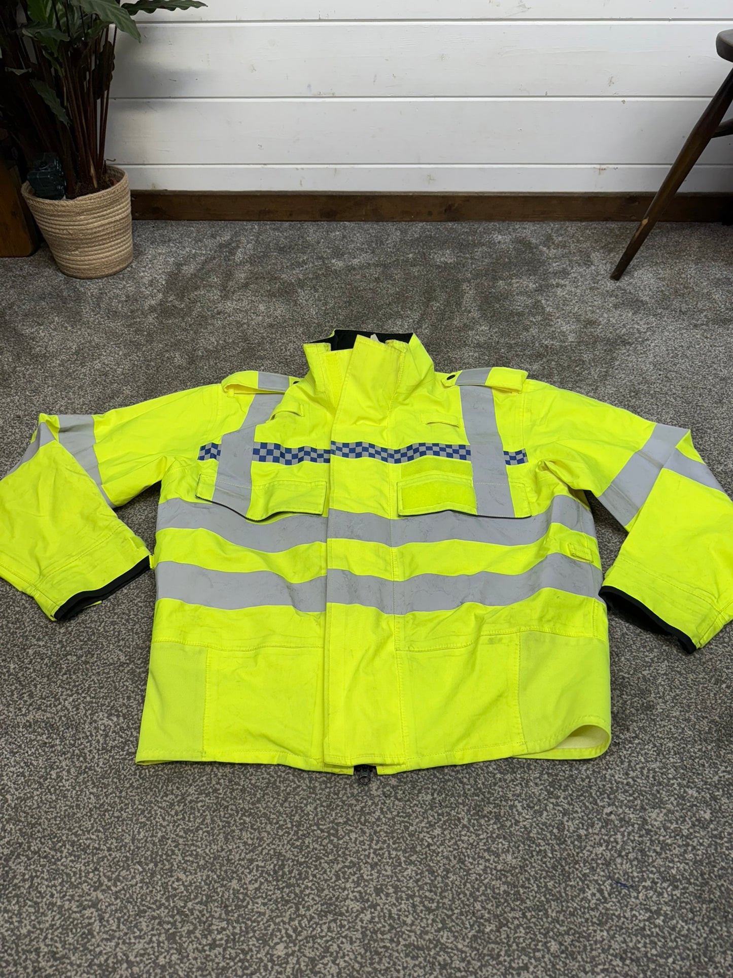 Ex Police Hi Vis Waterproof Bomber Jacket Coat SMALL Security Walking Riding