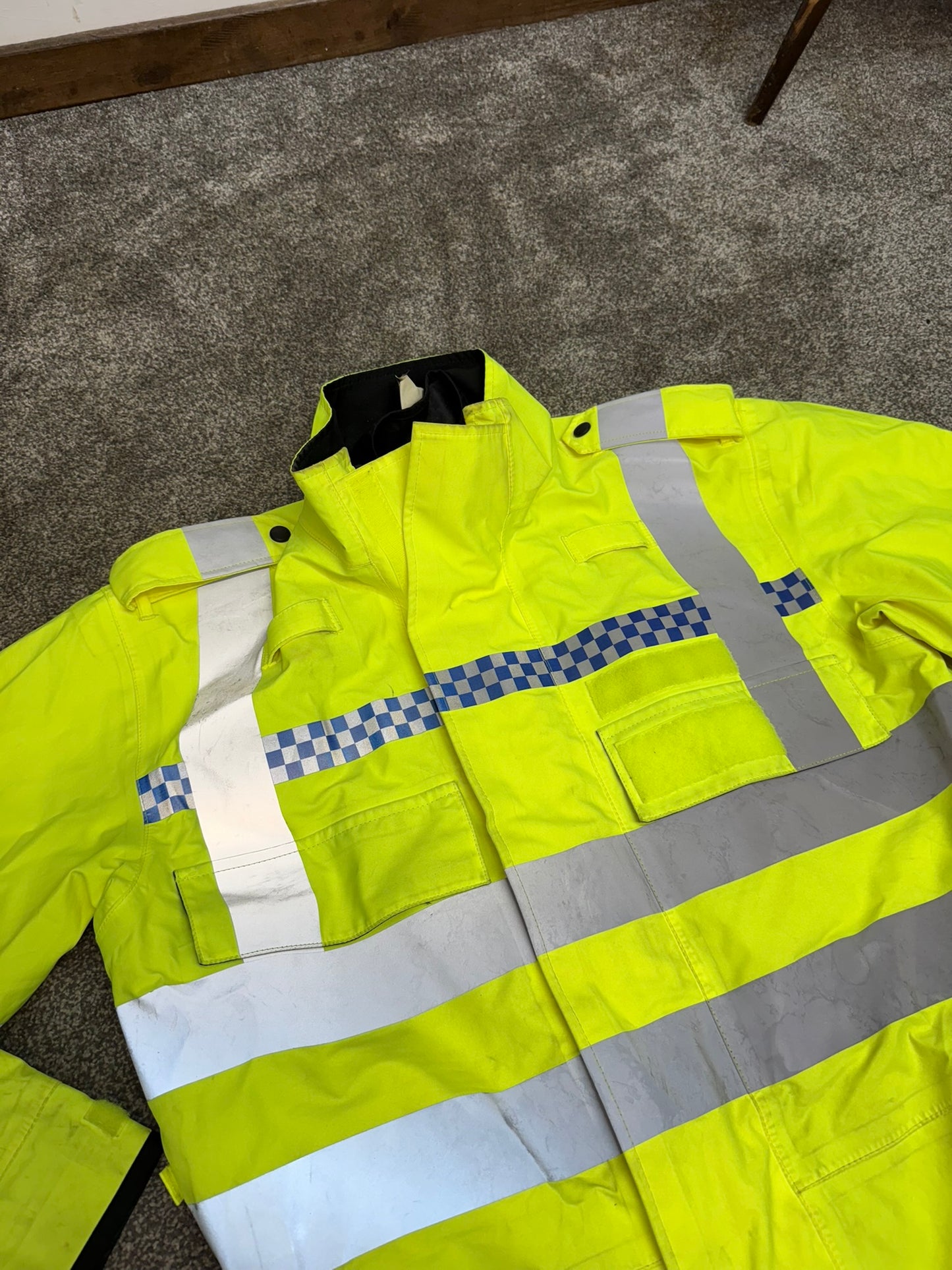 Ex Police Hi Vis Waterproof Bomber Jacket Coat SMALL Security Walking Riding