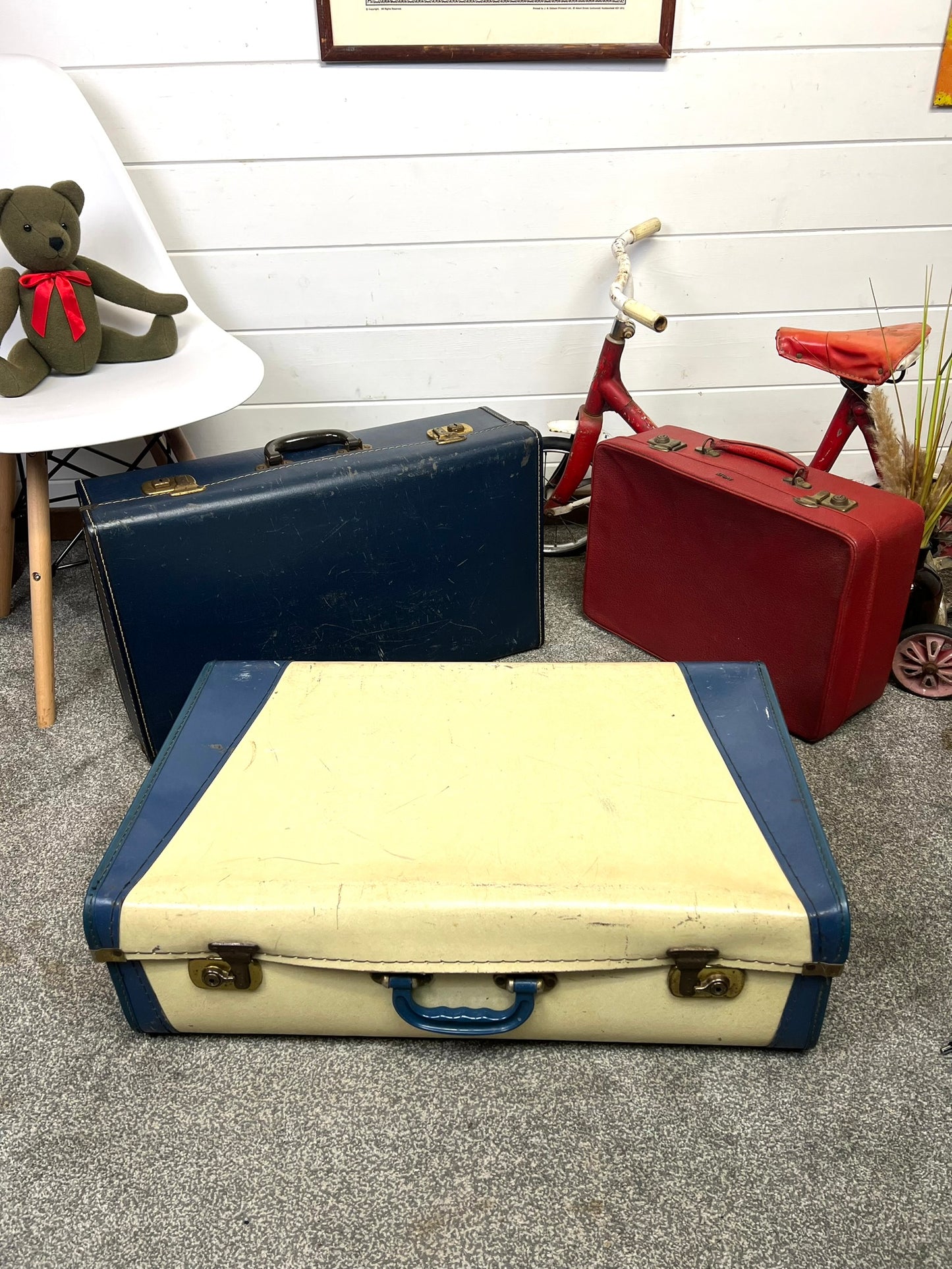 3x Vintage Suitcase Travel Trunk Boho Retro Industrial Decor Photo Prop Display