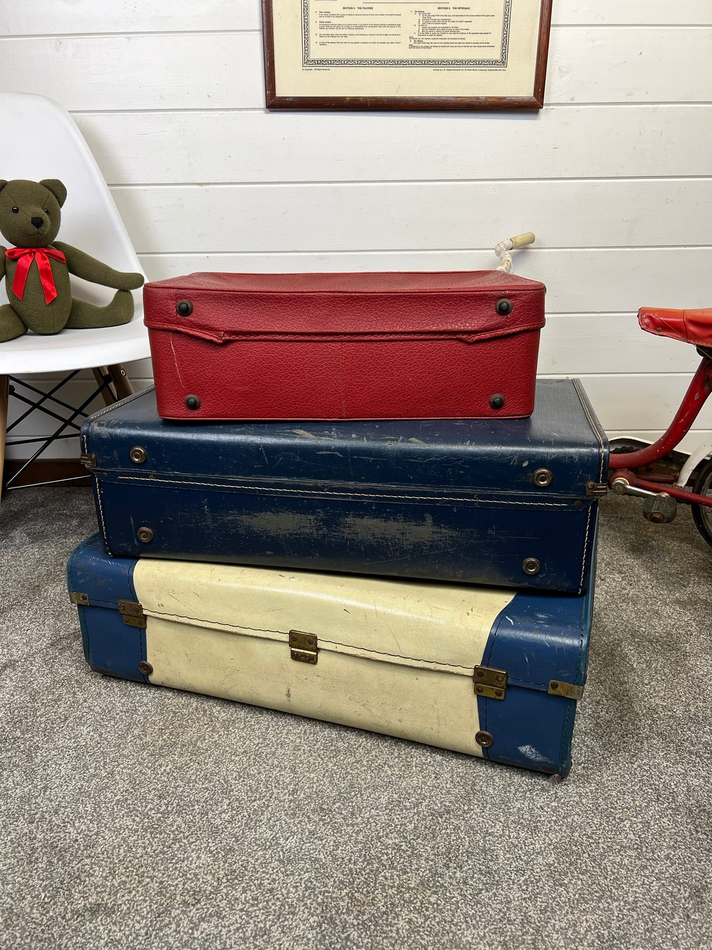 3x Vintage Suitcase Travel Trunk Boho Retro Industrial Decor Photo Prop Display