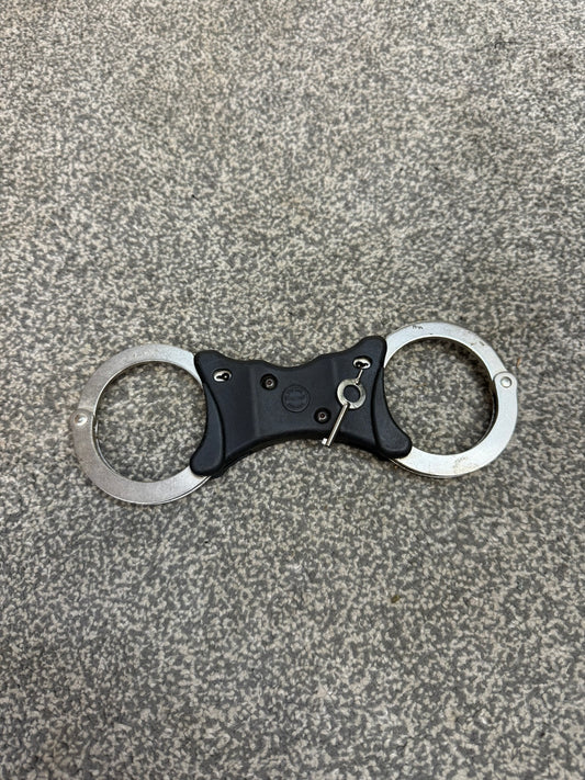 Ex Police Hiatt Rigid Handcuffs With Serial & Key Security Cuffs Displays Collectible