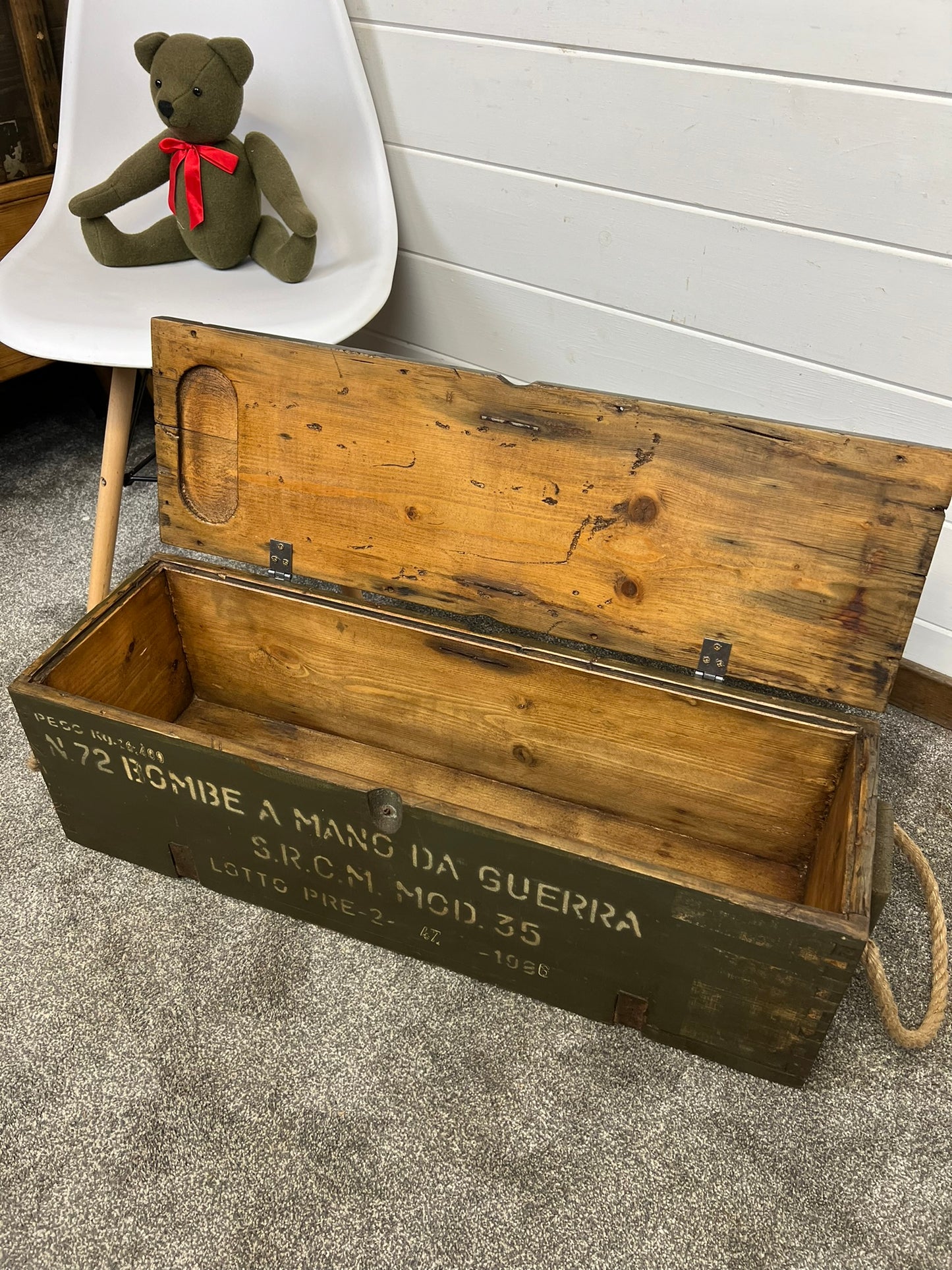 Vintage Wooden Ammo Chest Rustic Crate Storage Box Country Home Farmhouse Boho Decor