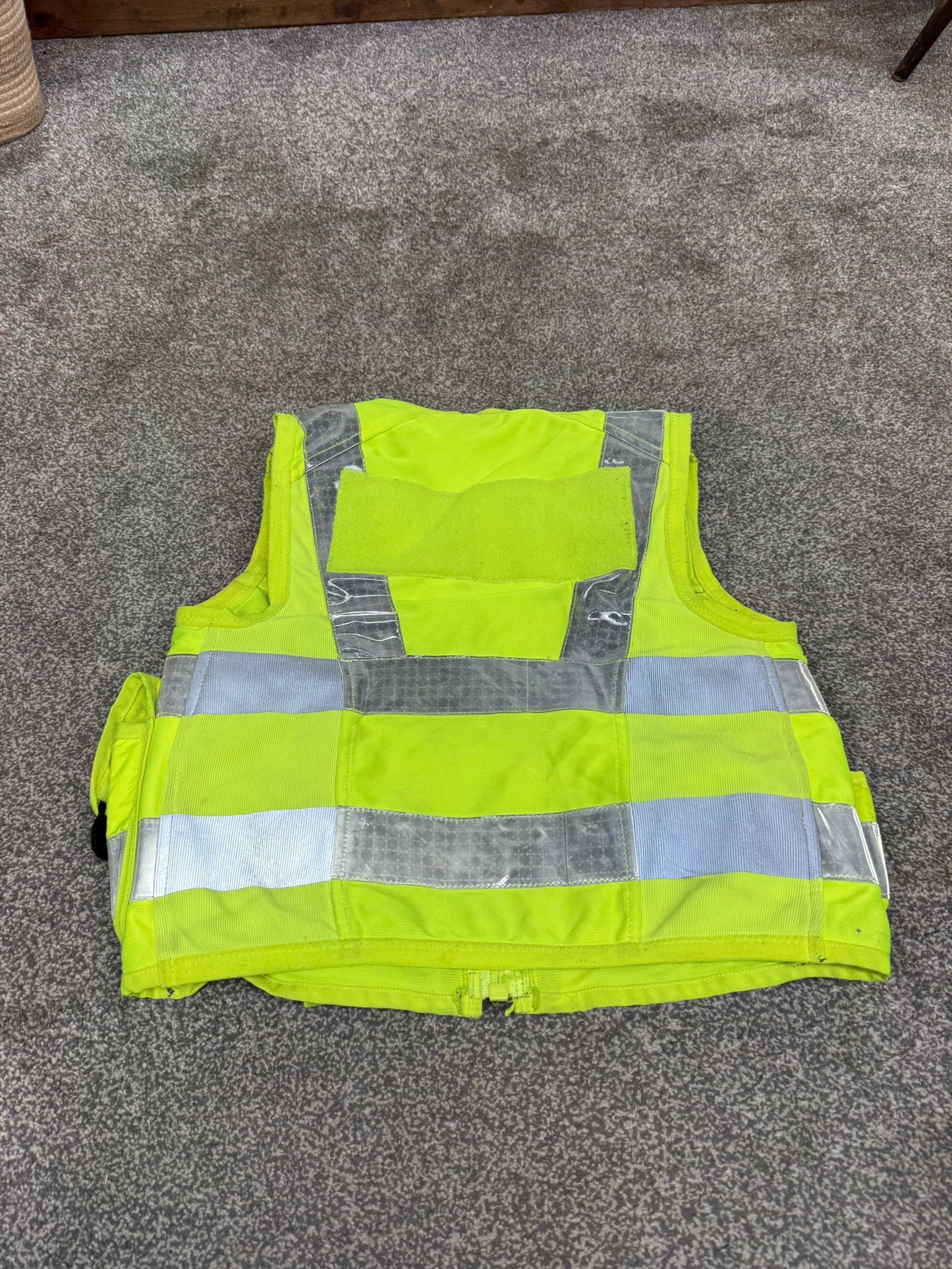 Ex Police Hi Vis Tac Vest Equipment Utility Vest SMALL Patrol SIA Security