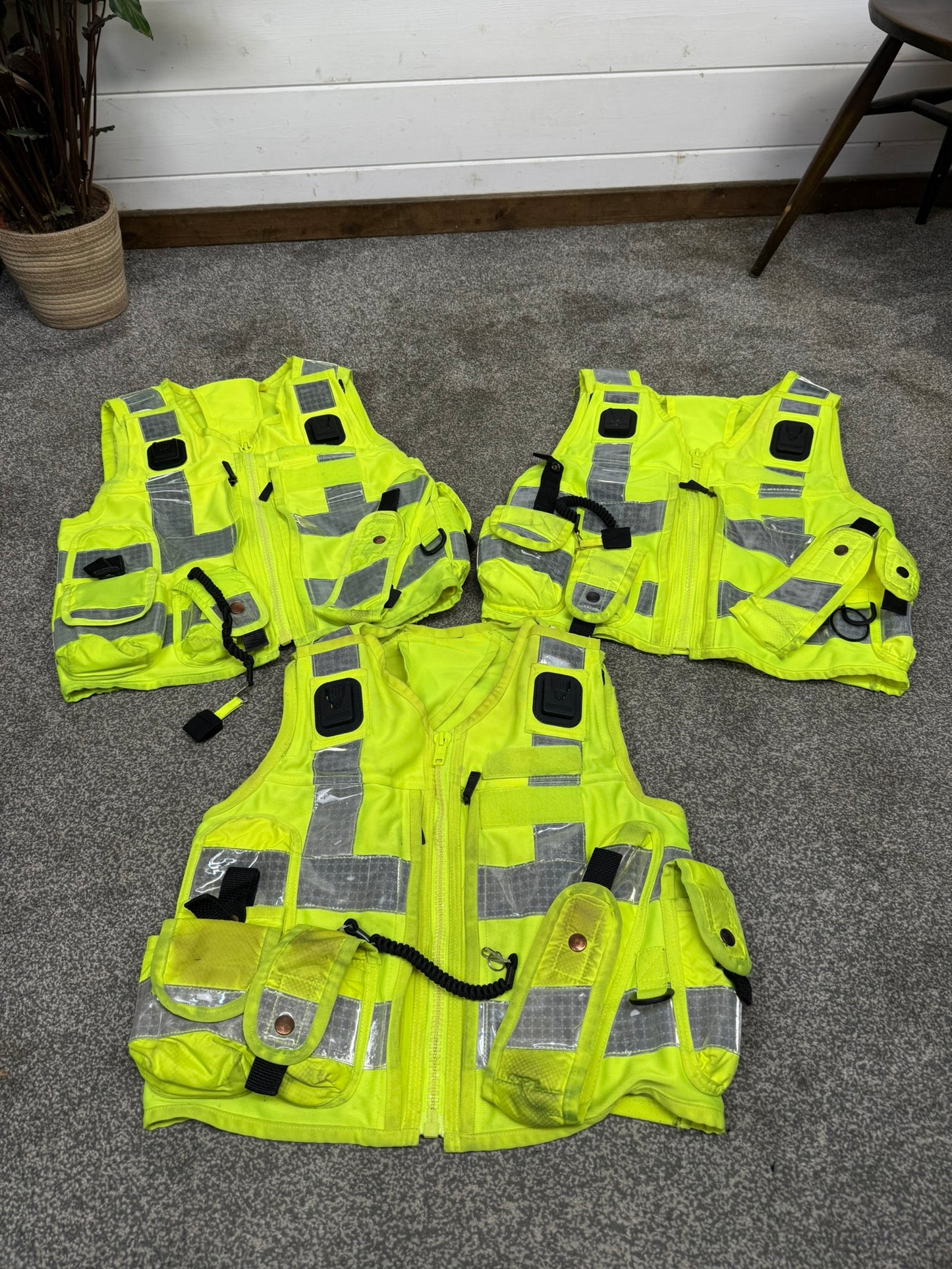 Ex Police Hi Vis Tac Vest Equipment Utility Vest SMALL Patrol SIA Security