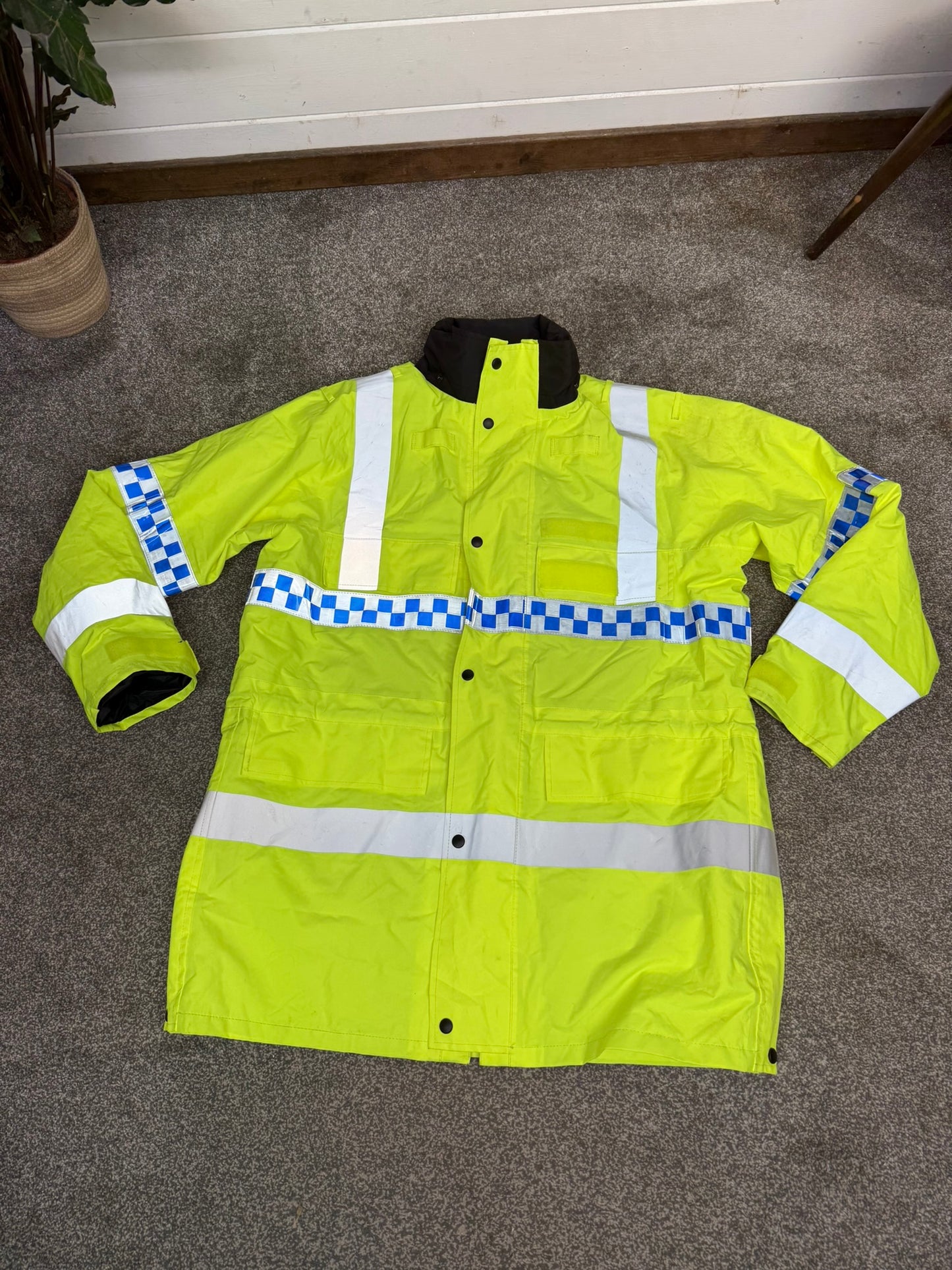 Ex Police Hi Vis Waterproof Coat Jacket LARGE Reflective Security Doorman Recovery
