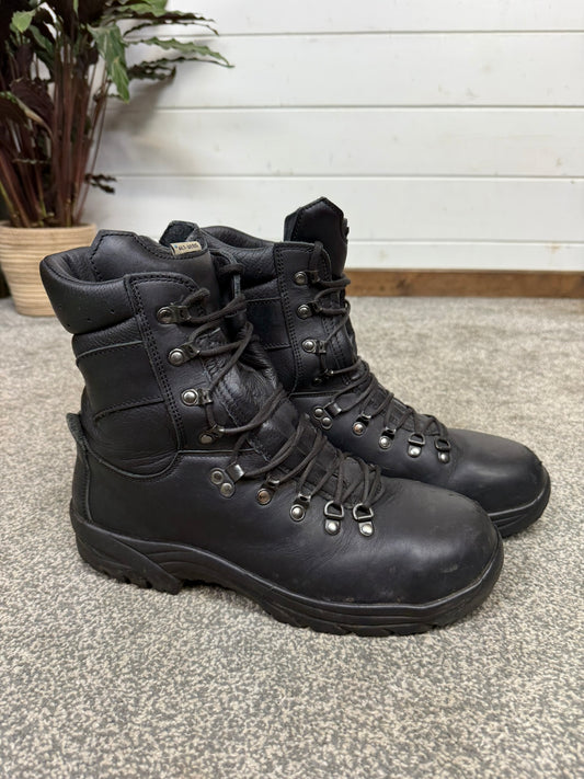 Altberg Peacekeeper P3 VS Black Leather Waterproof Combat Boots Size UK 10