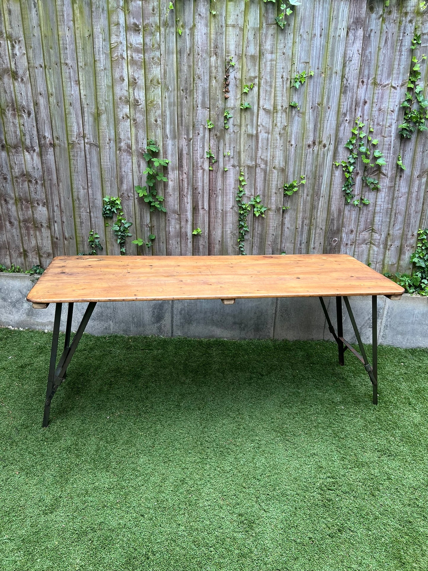 Rustic Vintage Wooden Folding Trestle Table Metal Legs Industrial Farmhouse Dining Garden Reclaimed Army