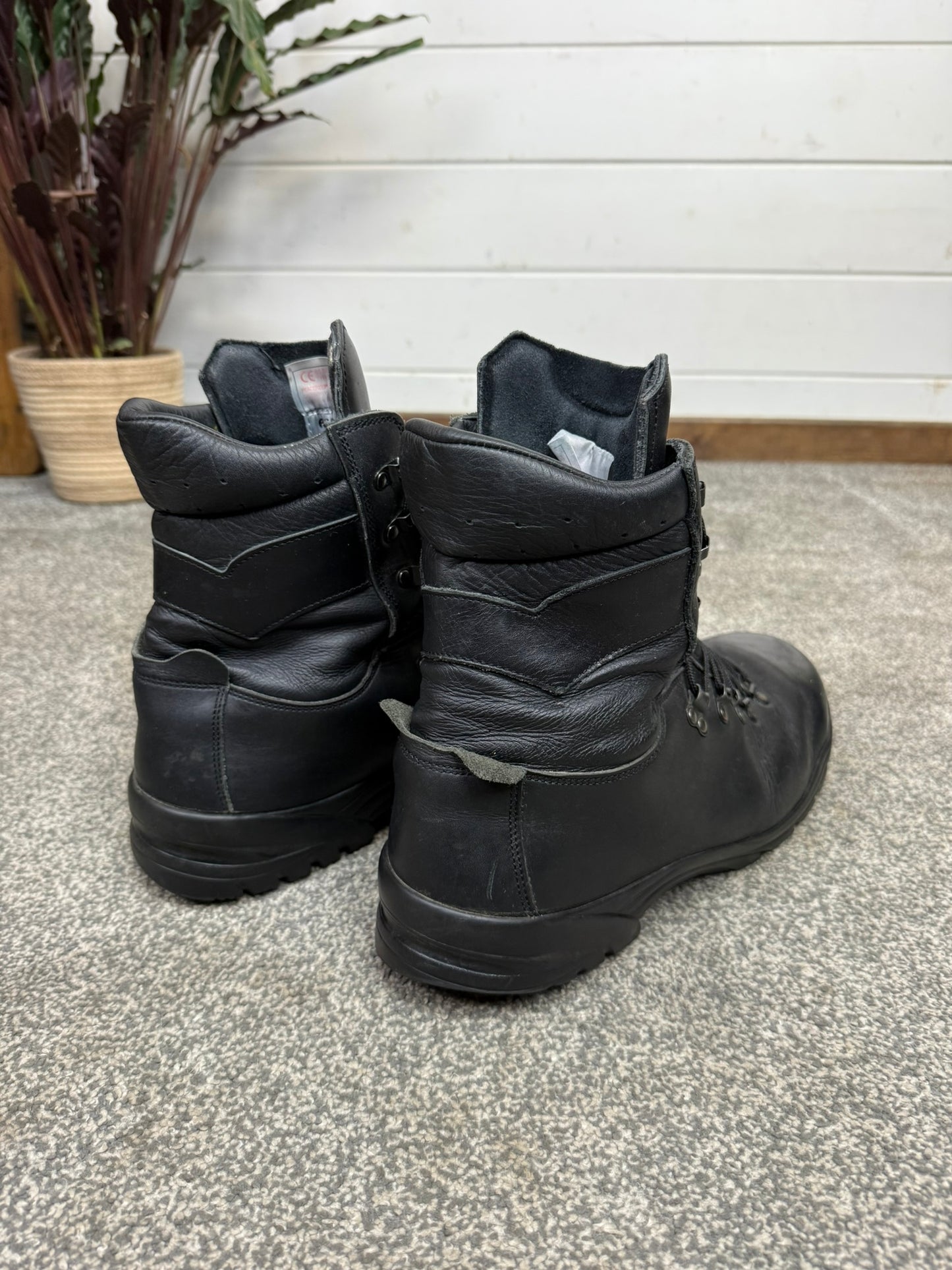 Altberg Peacekeeper P3 VS Black Leather Waterproof Combat Boots Size UK 13