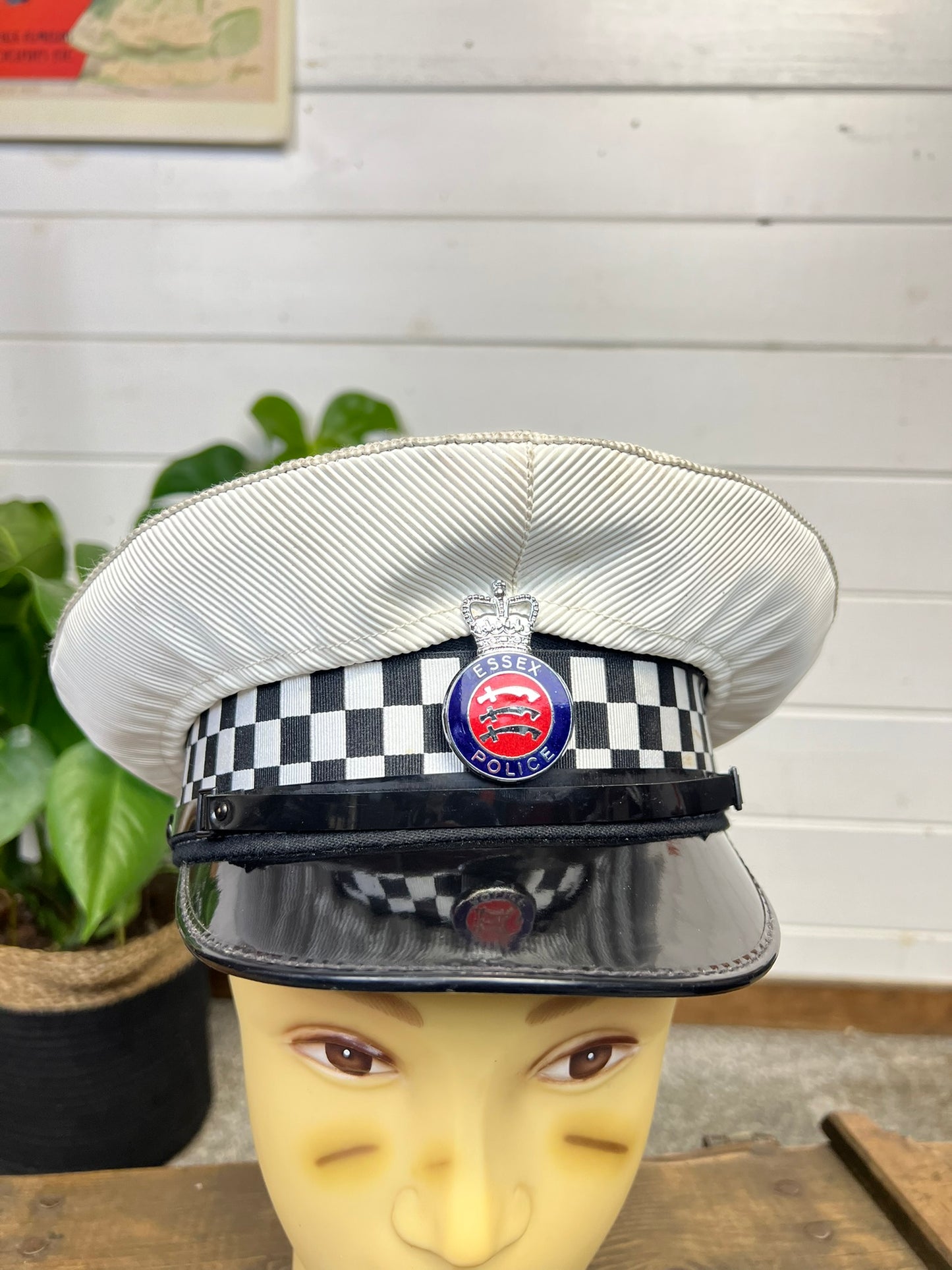 Vintage Ex Essex Police Traffic Officers Hat Peak Cap 59cm Obsolete Badge Collector Film Prop Uniform Display