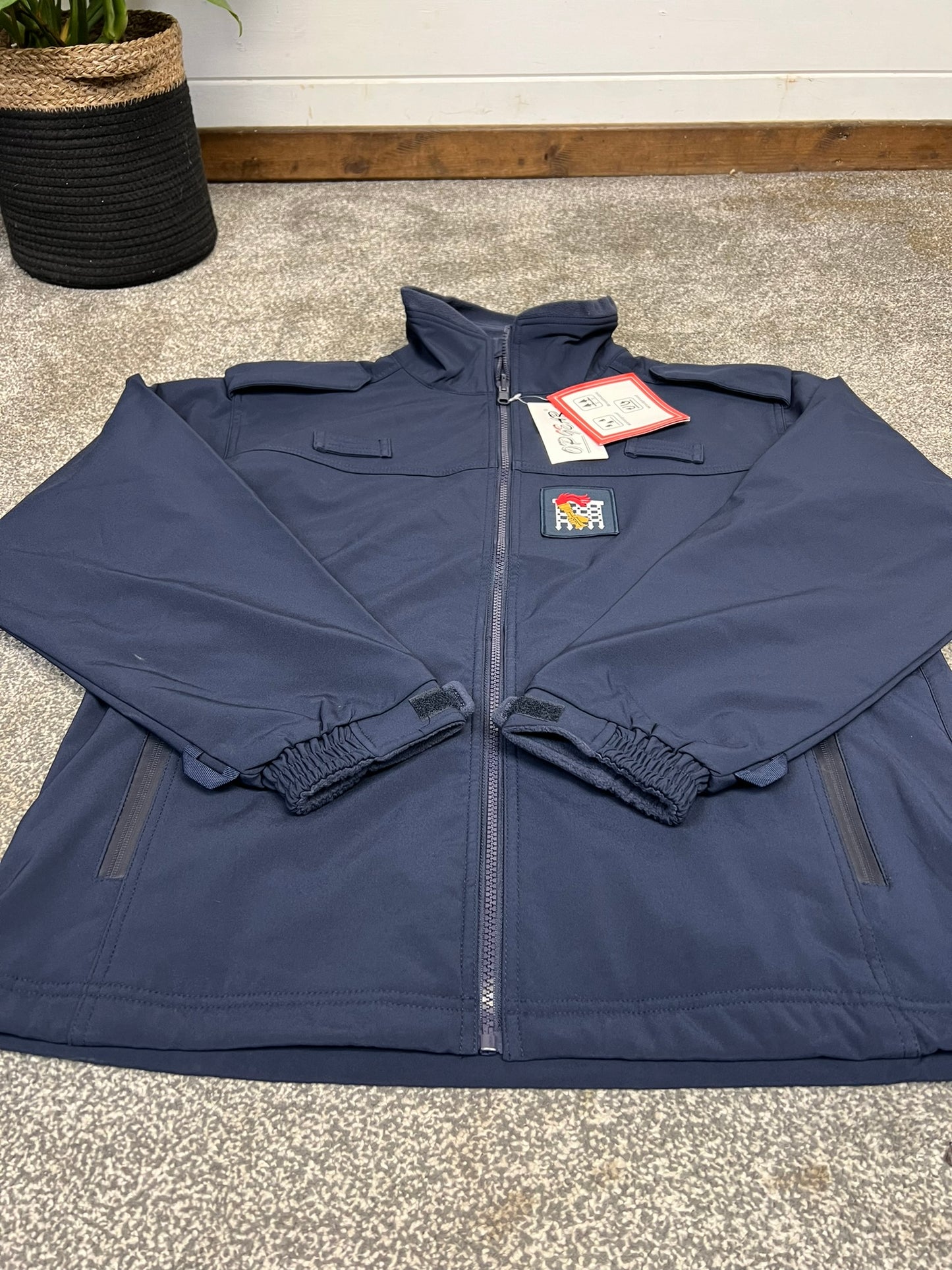 NEW Navy Blue Softshell Jacket Coat Waterproof Breathable Security LARGE