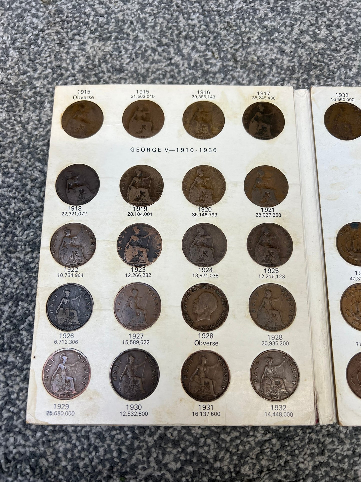 Coin Collectors Half Penny Folder Complete 1915 to 1967 Sandles No2.