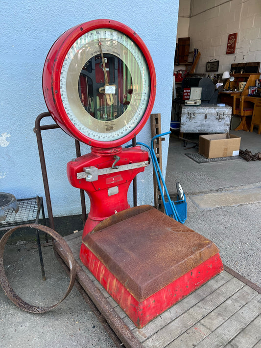 Industrial Platform Scales Vintage W&T Avery Weighing Scales 3301 CHB Warehouse Farm Shop Display