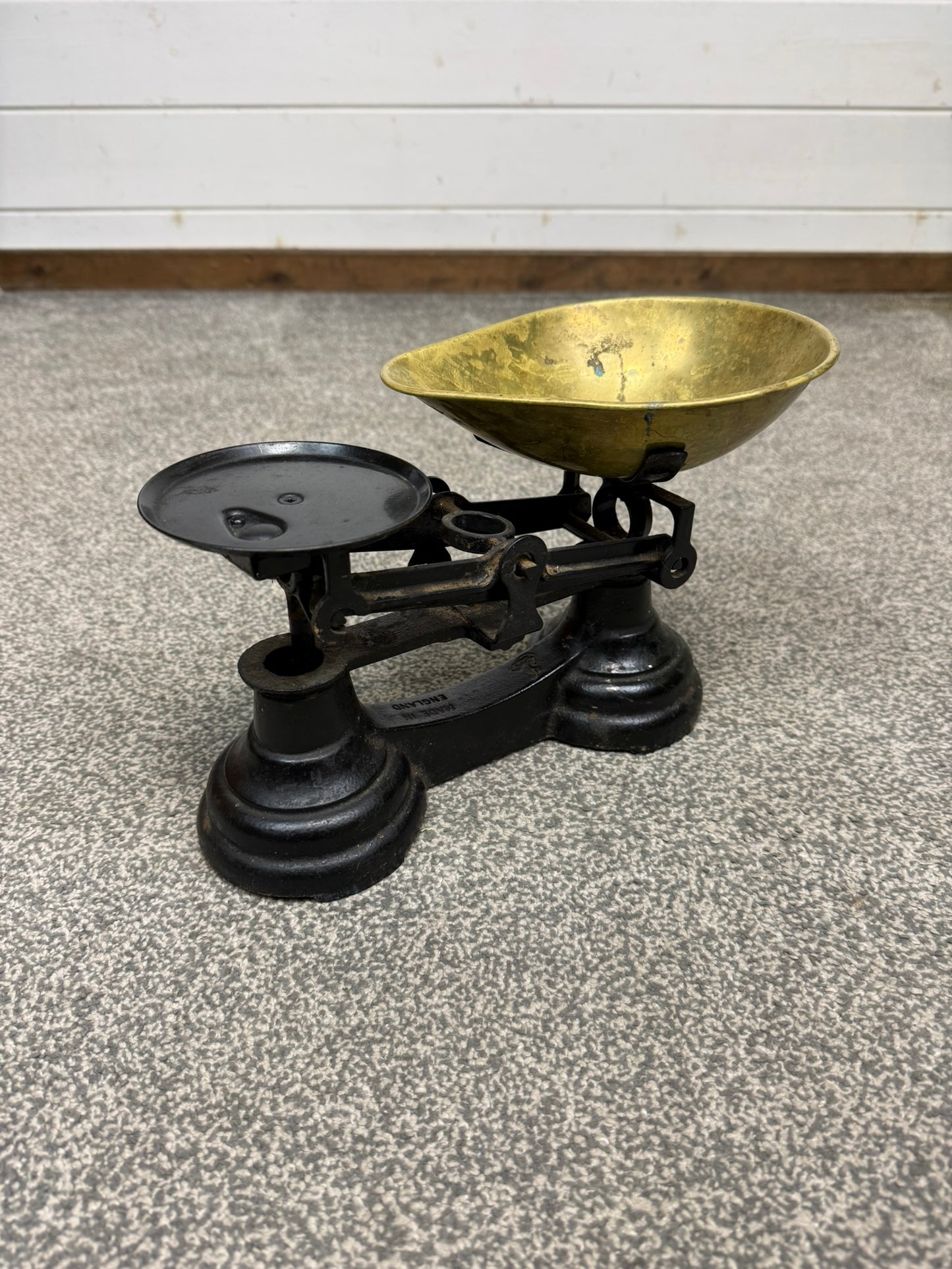 Vintage Librasco Cast Iron Weighing Scales Kitchen Rustic Farmhouse