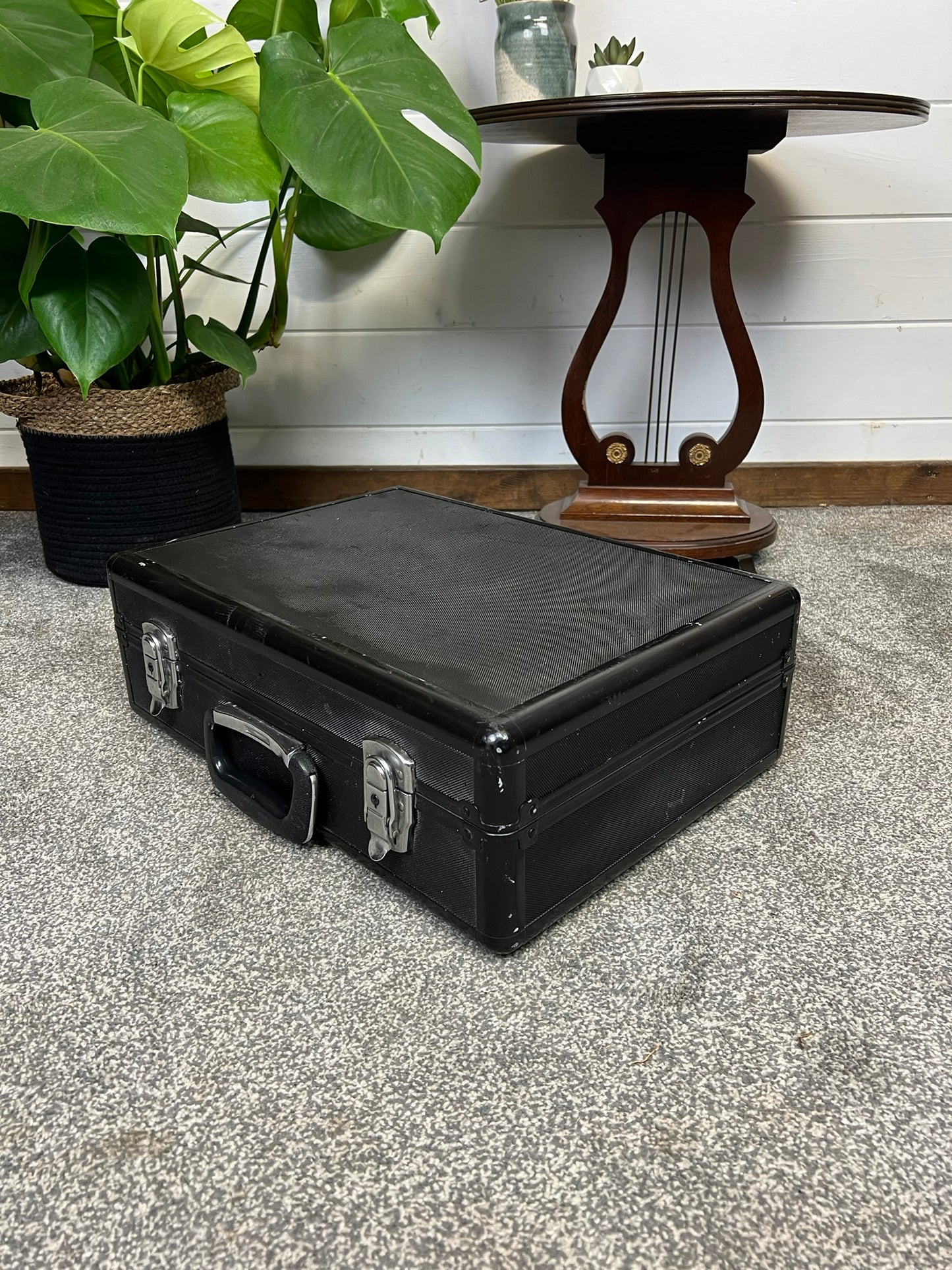 Vintage Black Metal Aluminium Flight Case Camera RC Storage Protective Box