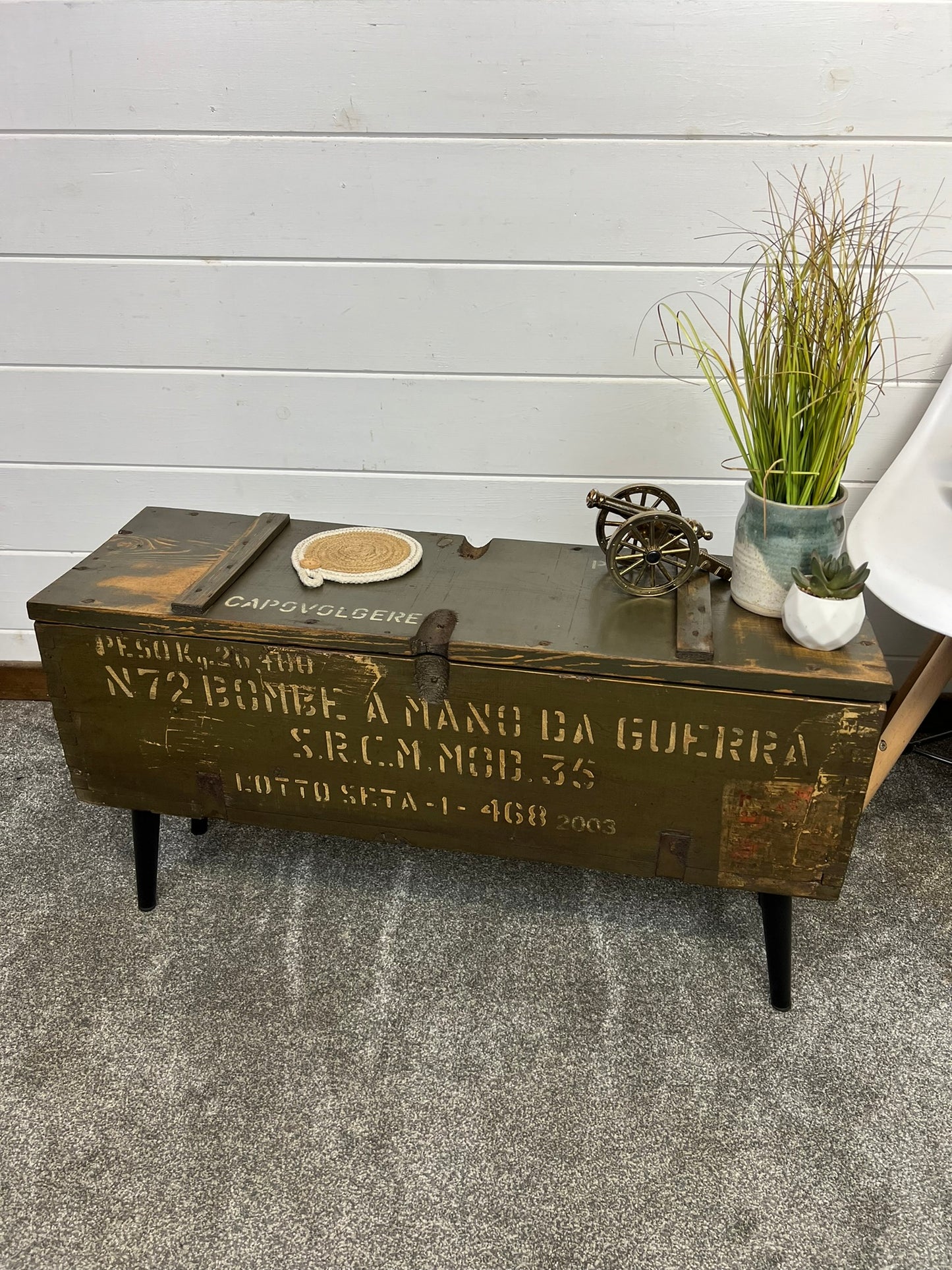 Rustic Wooden Storage Chest Table Reclaimed Vintage Ammo Box Blanket Side Table Coffee Table