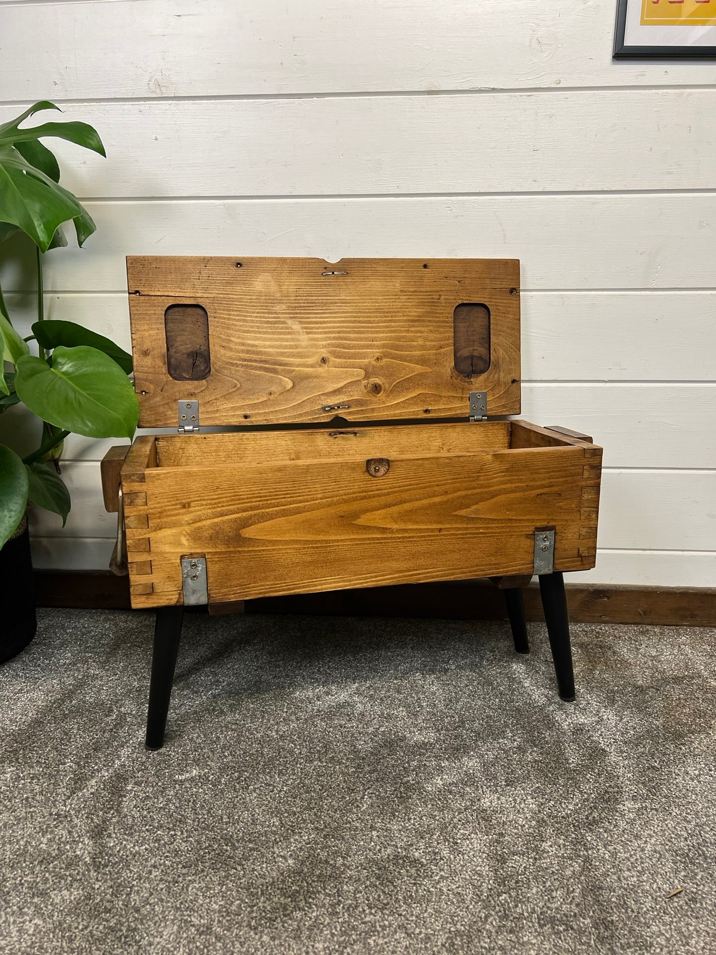 Vintage Rustic Wooden Box Side Table Storage Reclaimed Chest Farmhouse Coffee Table