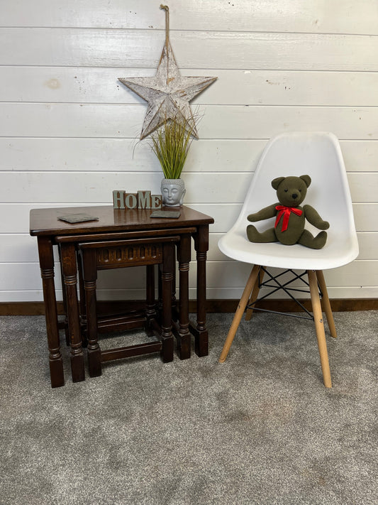 Vintage Oak Nesting Tables Set of 3 Coffee Table Home Side Nest Table Farmhouse Rustic Decor