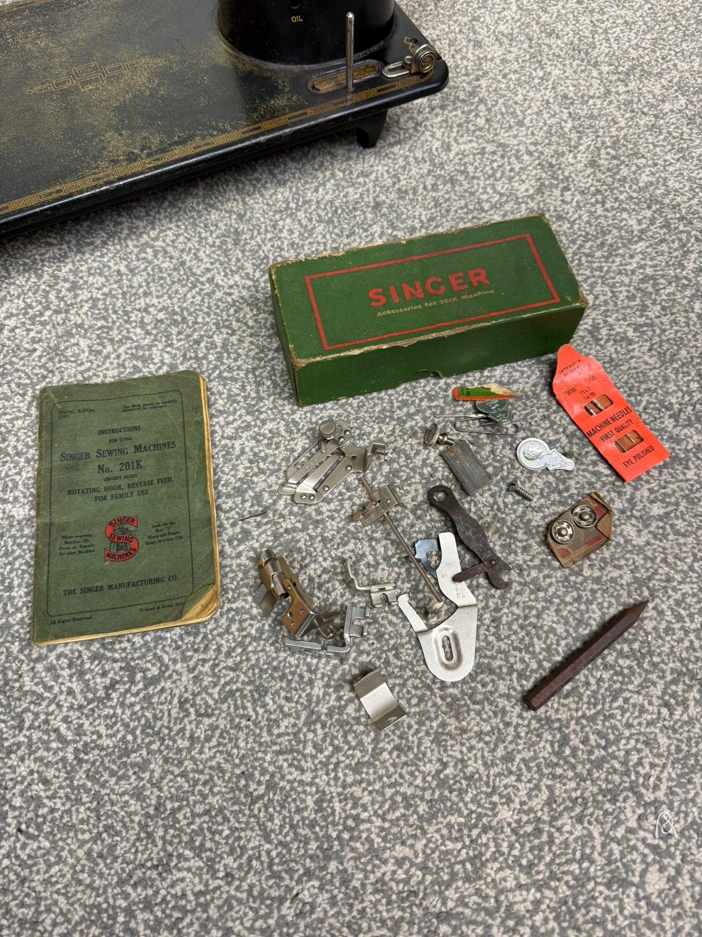 Singer 201K Sewing Machine & Parts Vintage 1947 Collectable Display