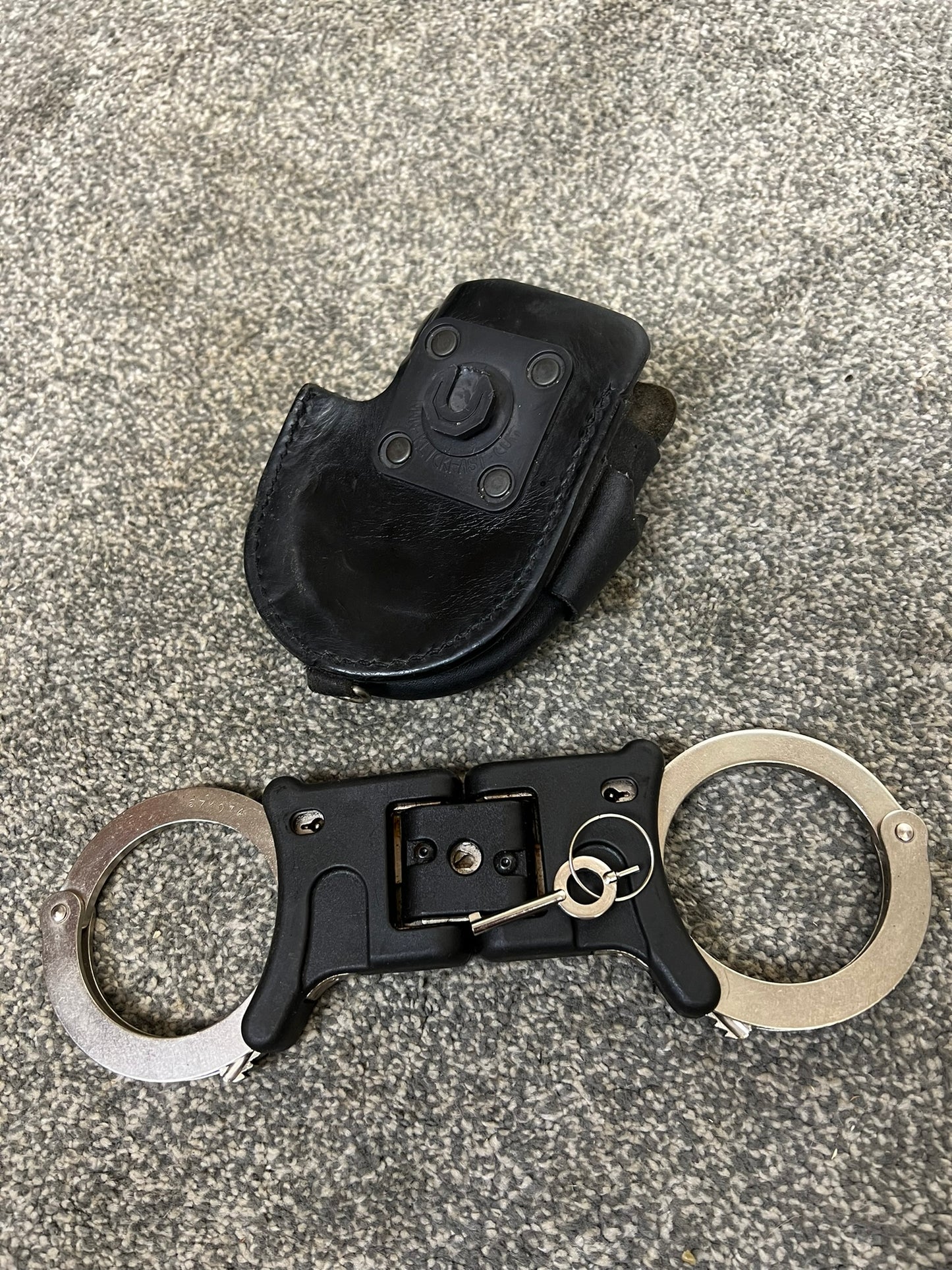 Police Handcuffs Folding Hiatt Genuine Cuffs With Key & Pouch Security Collectible Memorabilia Restraint