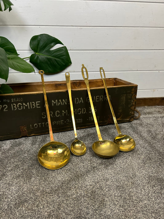 4x Vintage Brass Ladles Decorative Cottage Wall Art Nouveau Deco