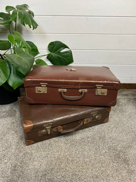 2x Vintage Suitcases Brown Travel Trunk Industrial Decor Photo Prop Display