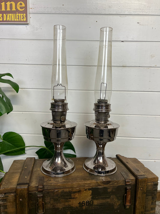 2x Vintage Aladdin Oil Lamps With Glass PAIR Retro Home Decor Display