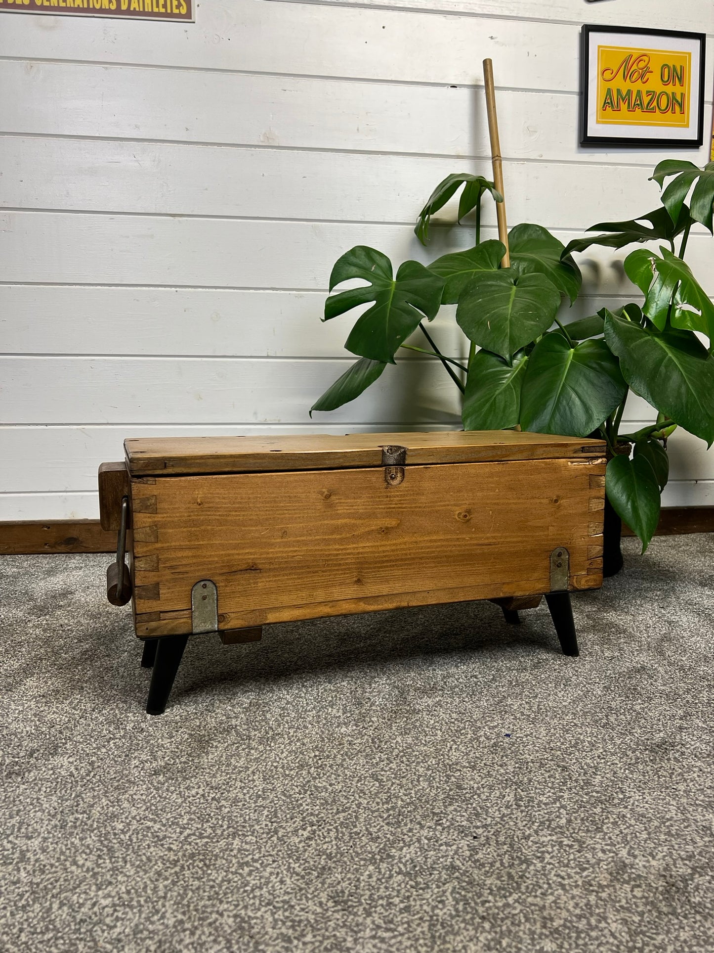 Vintage Rustic Wooden Box Side Table Storage Reclaimed Chest Cottage Farmhouse Coffee Table