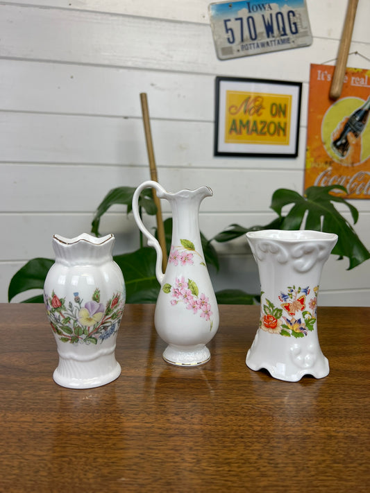 3x Vintage Aynsley Fine Bone China Farmhouse Cottage Home Decor