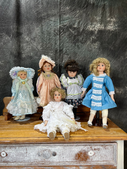 Vintage Porcelain Doll Collection x5 Job Lot Inc Knightsbridge Collection "Lottie"