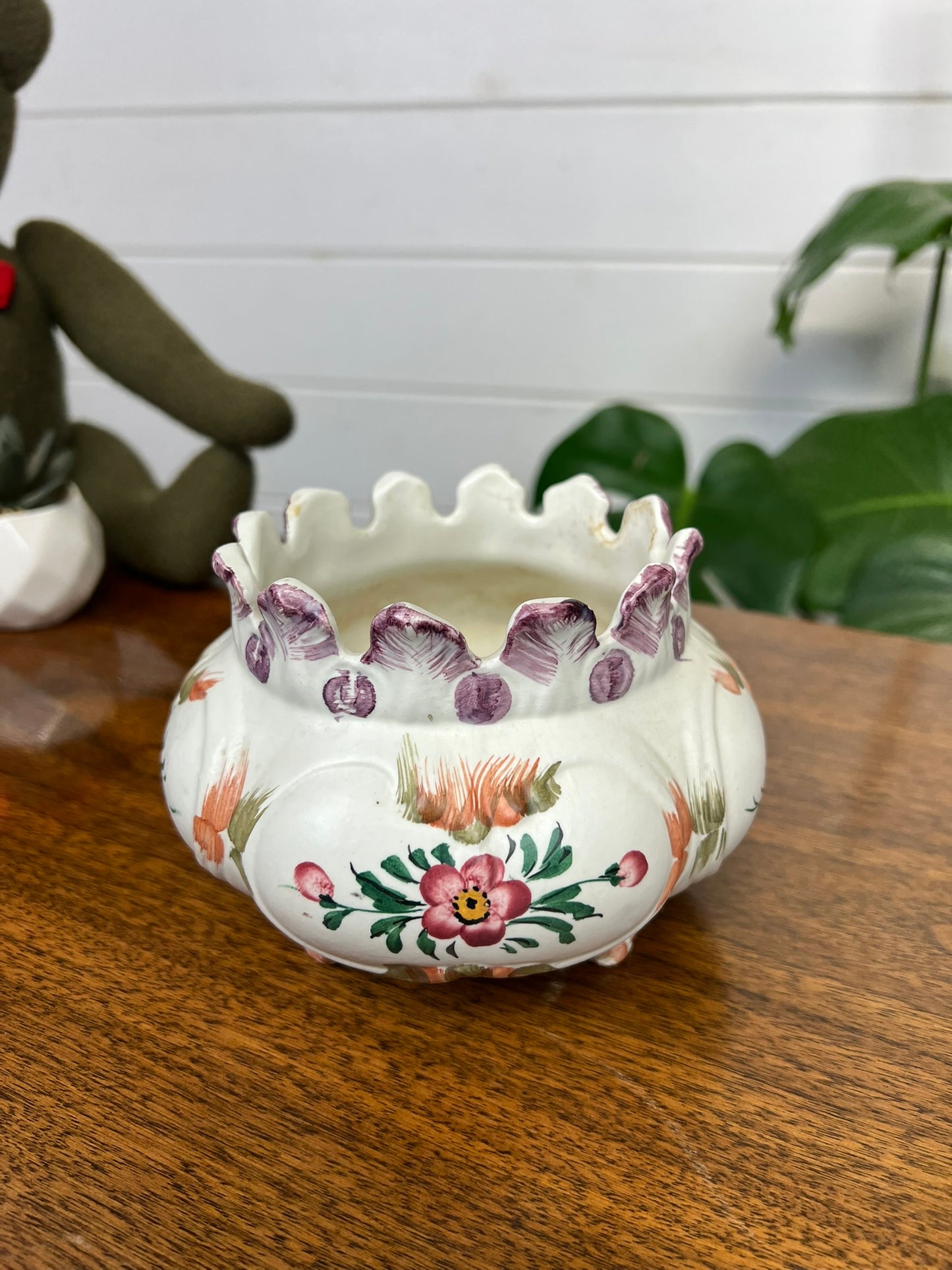 Vintage Italian Bristolia Pottery 4 Legged Ceramic Floral Pot Bowl Vintage Decor Flower Pot Planter