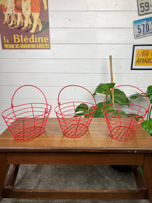 3x Vintage Red Wire Baskets Egg Fruit Basket Farmhouse Country Home Decor