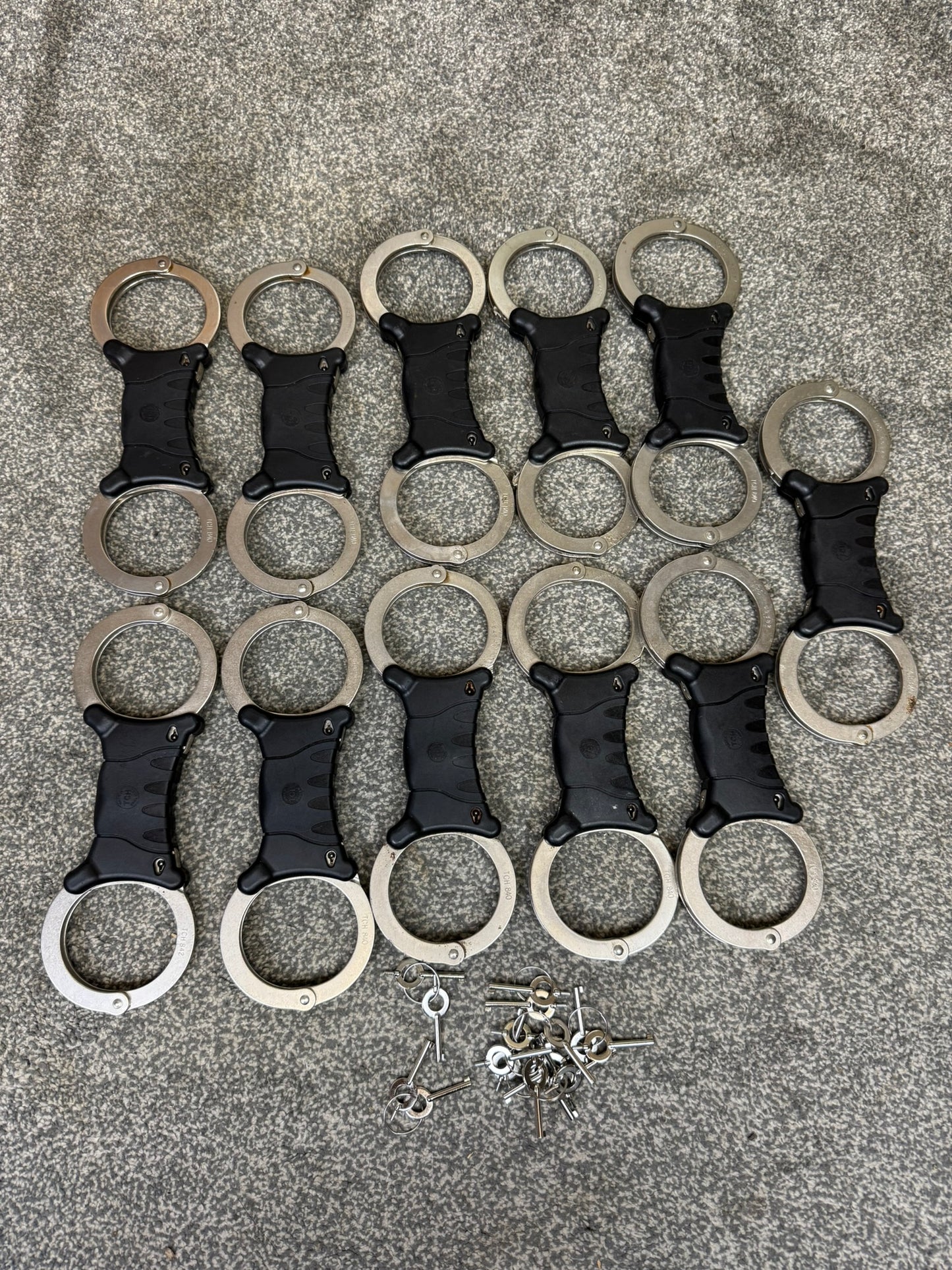 Ex Police TCH Handcuffs Genuine Cuffs With Key Security Collectible Memorabilia Restraint