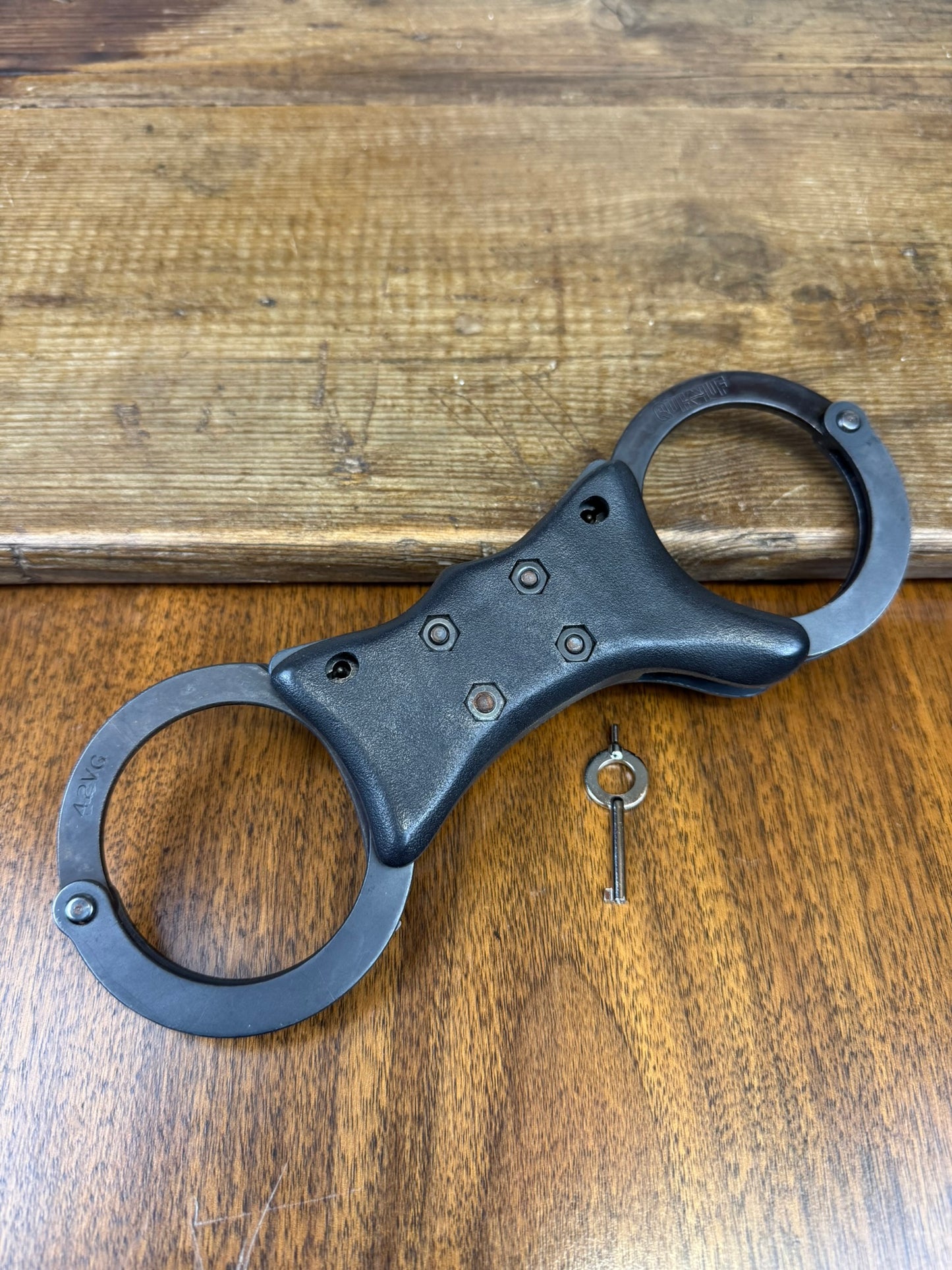 Ex Police Black Handcuffs Genuine Cuffs With Key Security Collectible Memorabilia Restraint