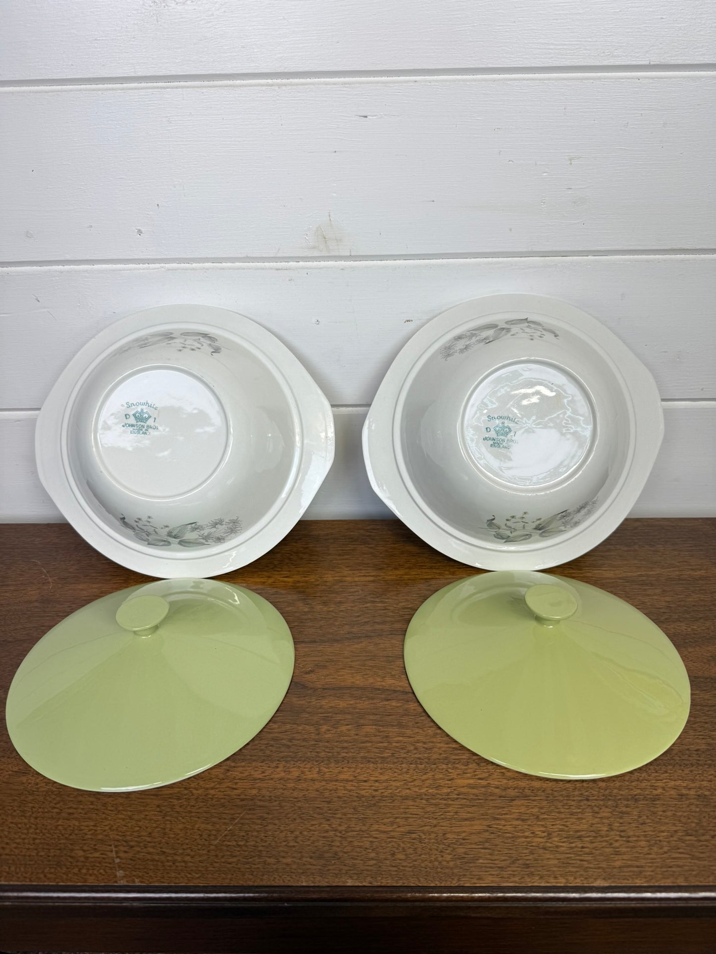 2x Vintage Johnson Bros Snowhite Vegetable Serving Bowl With Lid Serving Dish