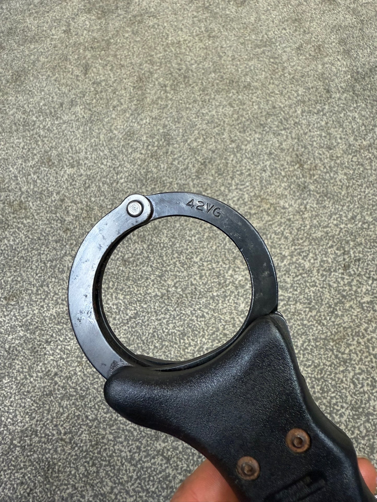 Ex Police Handcuffs Black Quik-Kuf Cuffs With Key Security Collectible Memorabilia Restraint