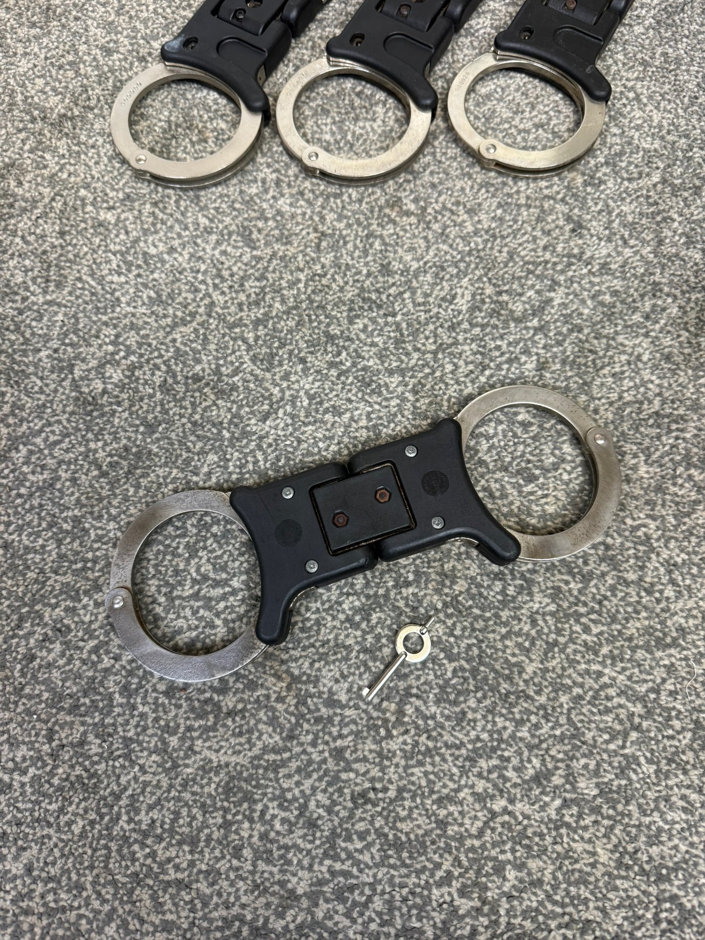 Ex Police Folding Hiatt Handcuffs Hinged Cuffs & Key Security Collectible