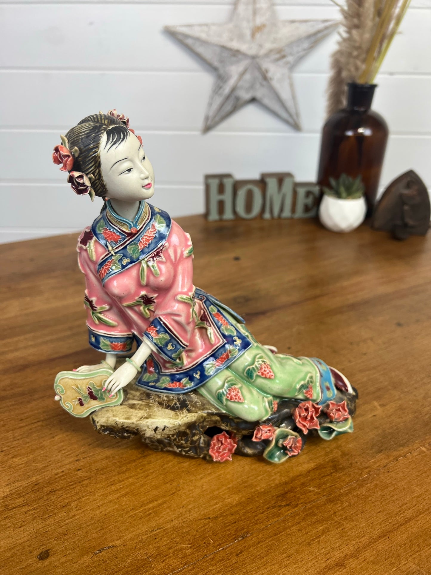 Chinese Shiwan Wucai Porcelain Pottery Ceramic Lady Flower Figurine Statue